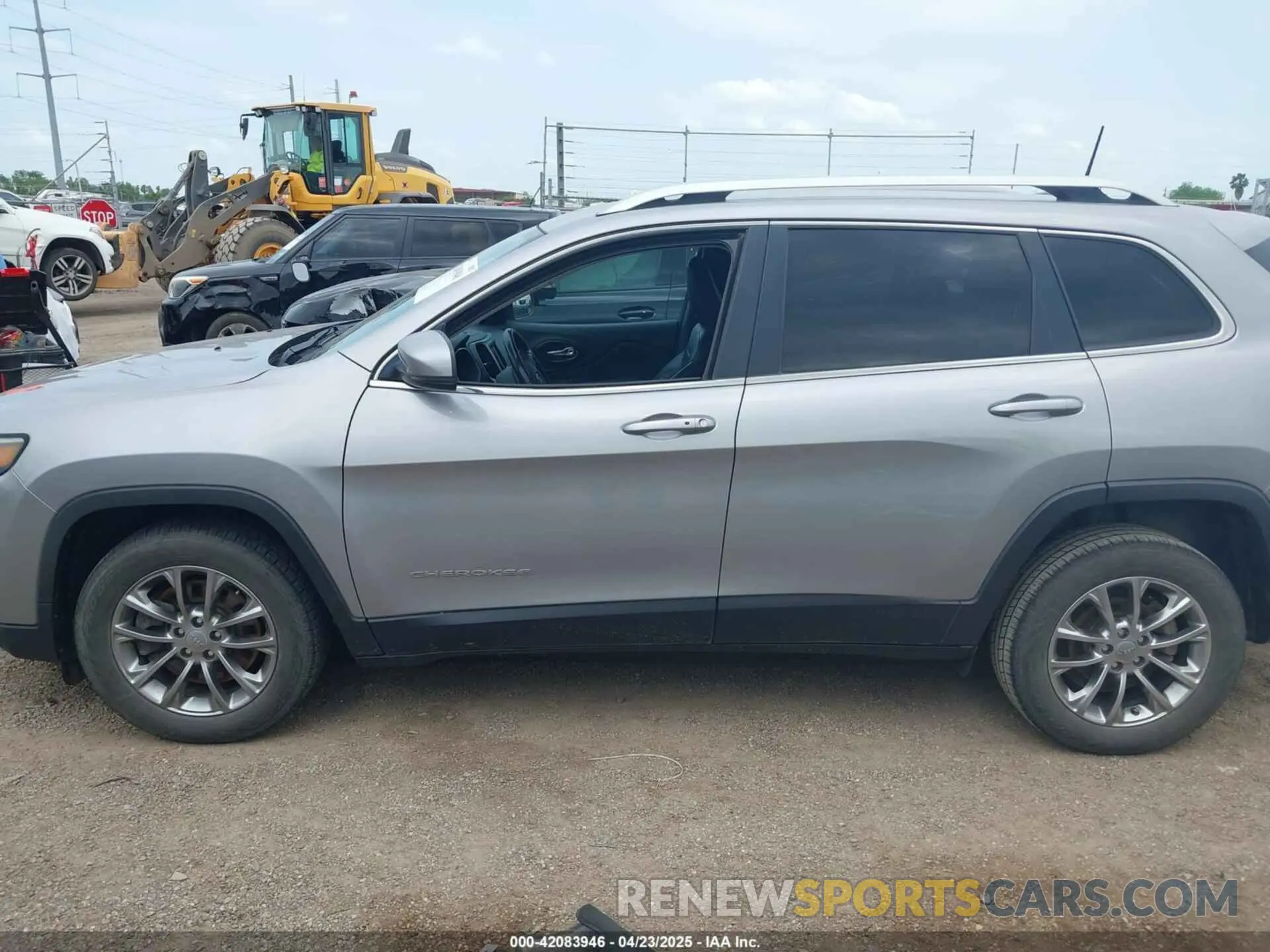 14 Фотография поврежденного автомобиля 1C4PJLLB2MD164004 JEEP CHEROKEE 2021