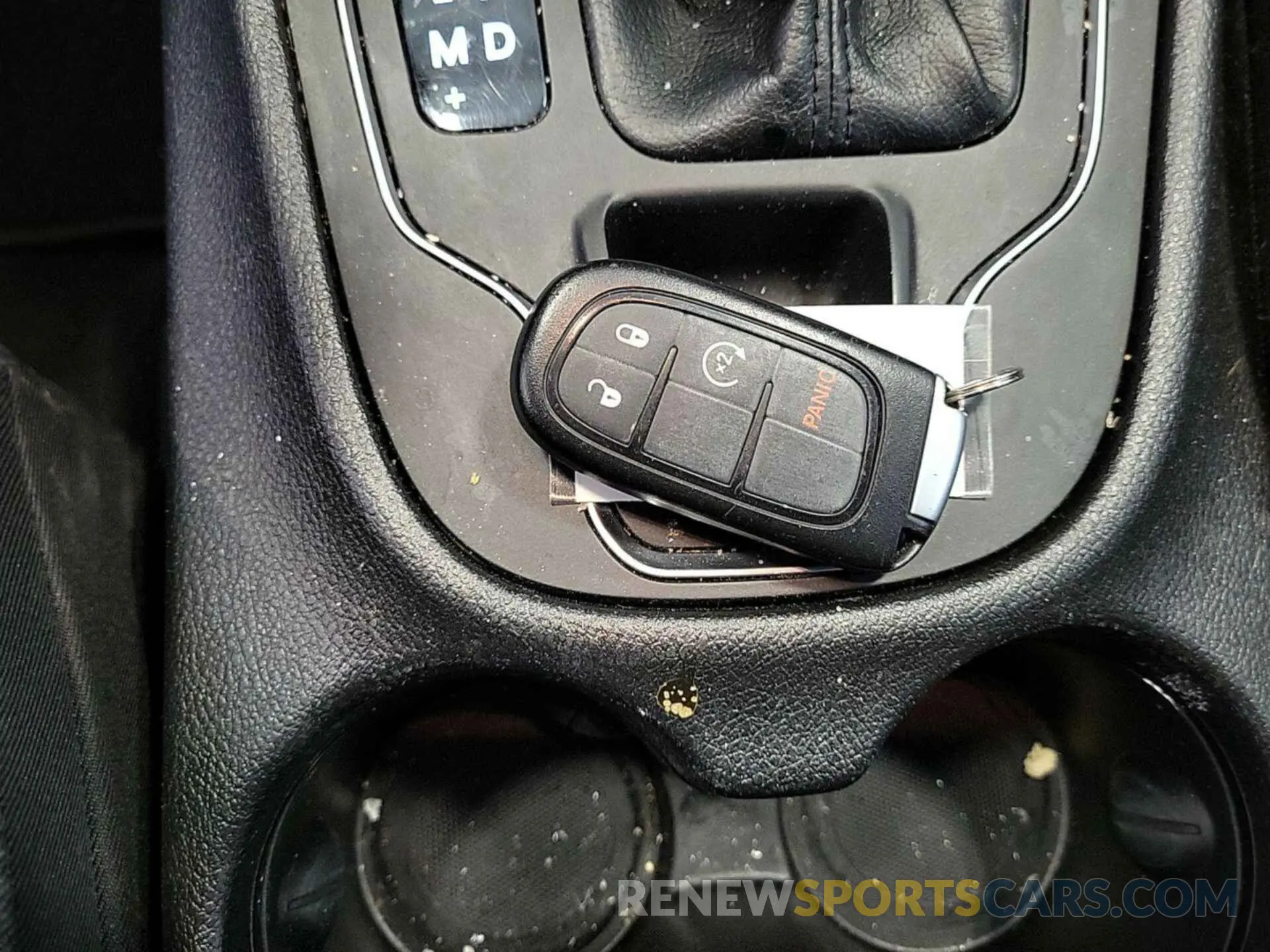 15 Photograph of a damaged car 1C4PJLLB3MD116284 JEEP CHEROKEE 2021