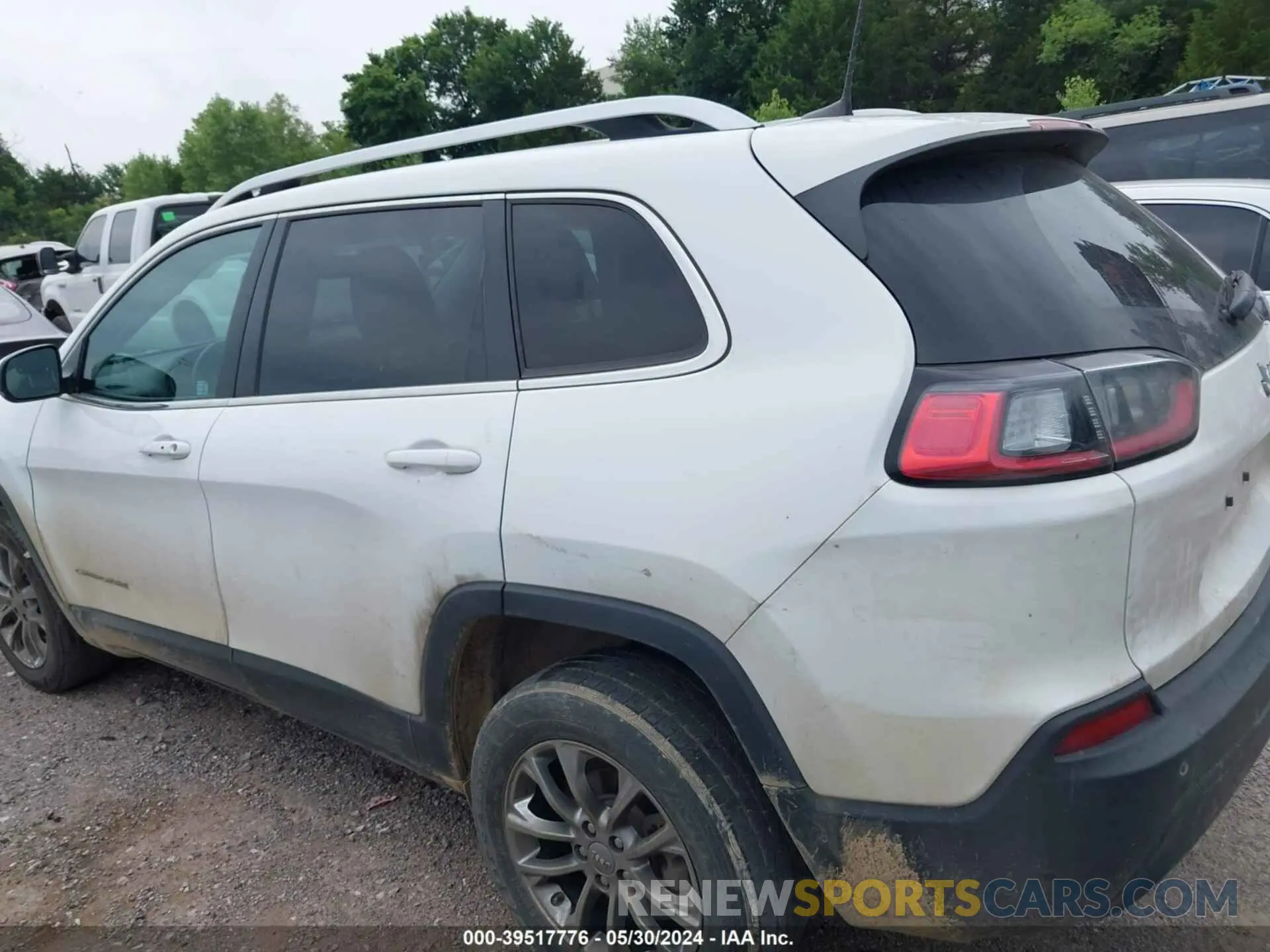15 Фотография поврежденного автомобиля 1C4PJLLB8MD103661 JEEP CHEROKEE 2021