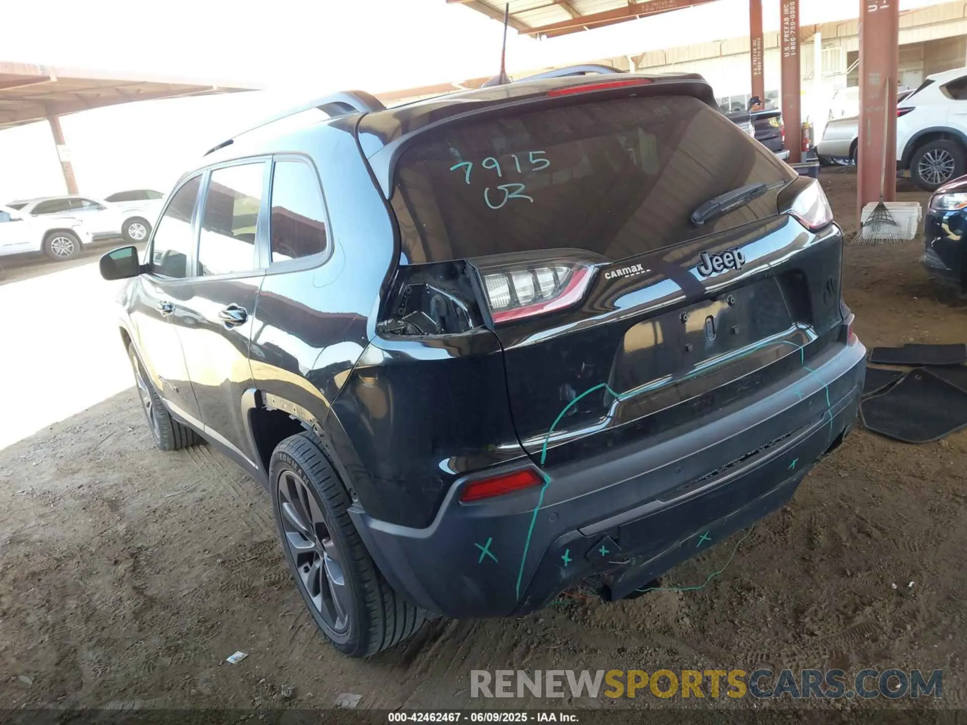 3 Photograph of a damaged car 1C4PJLMX5MD144338 JEEP CHEROKEE 2021