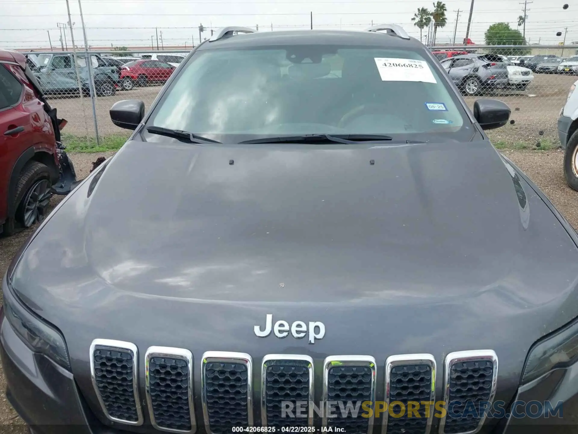 6 Photograph of a damaged car 1C4PJLMX7MD150593 JEEP CHEROKEE 2021