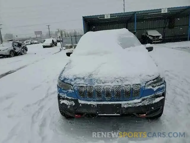 12 Photograph of a damaged car 1C4PJMBX4MD186752 JEEP CHEROKEE 2021
