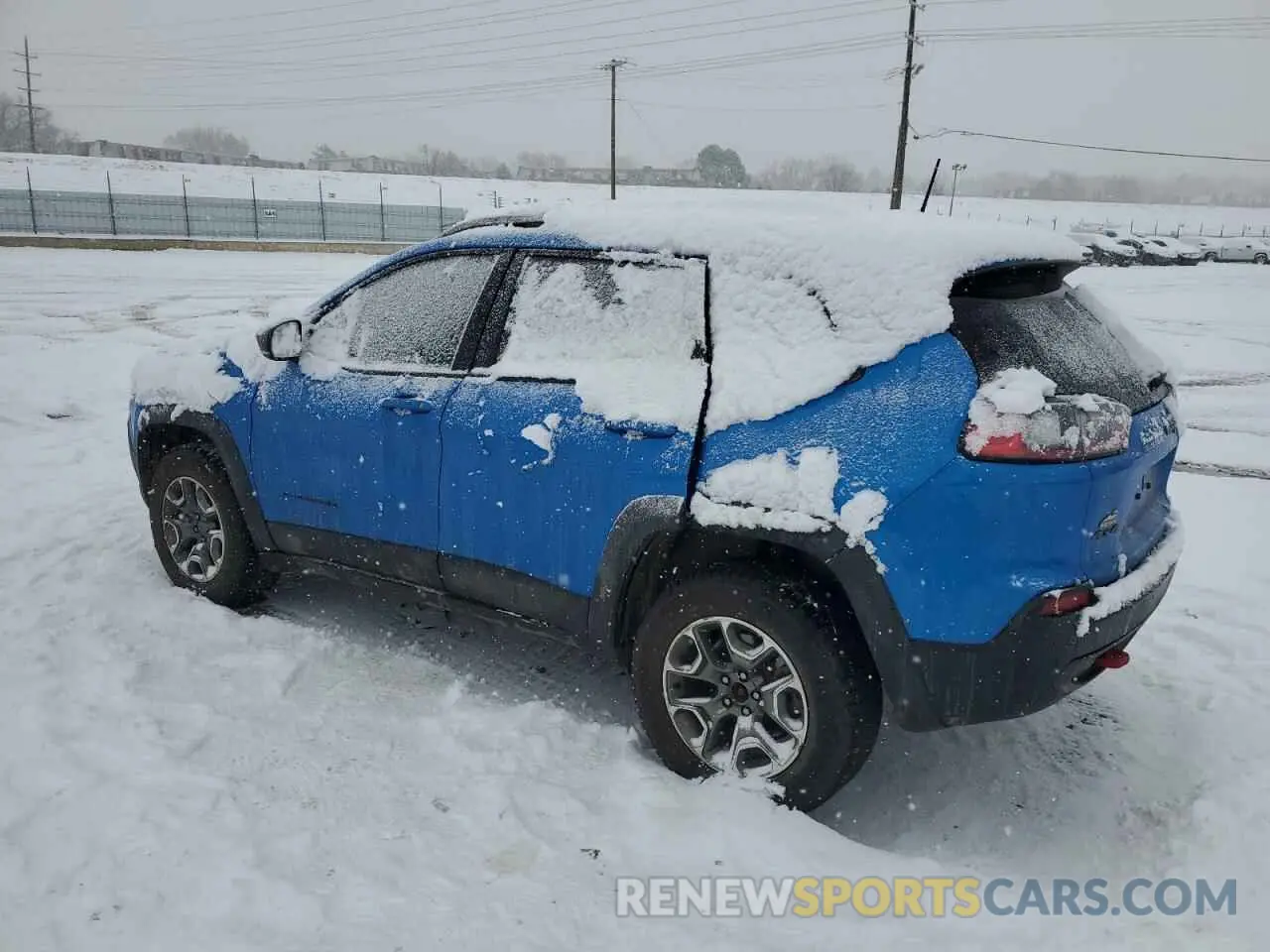 2 Photograph of a damaged car 1C4PJMBX4MD186752 JEEP CHEROKEE 2021