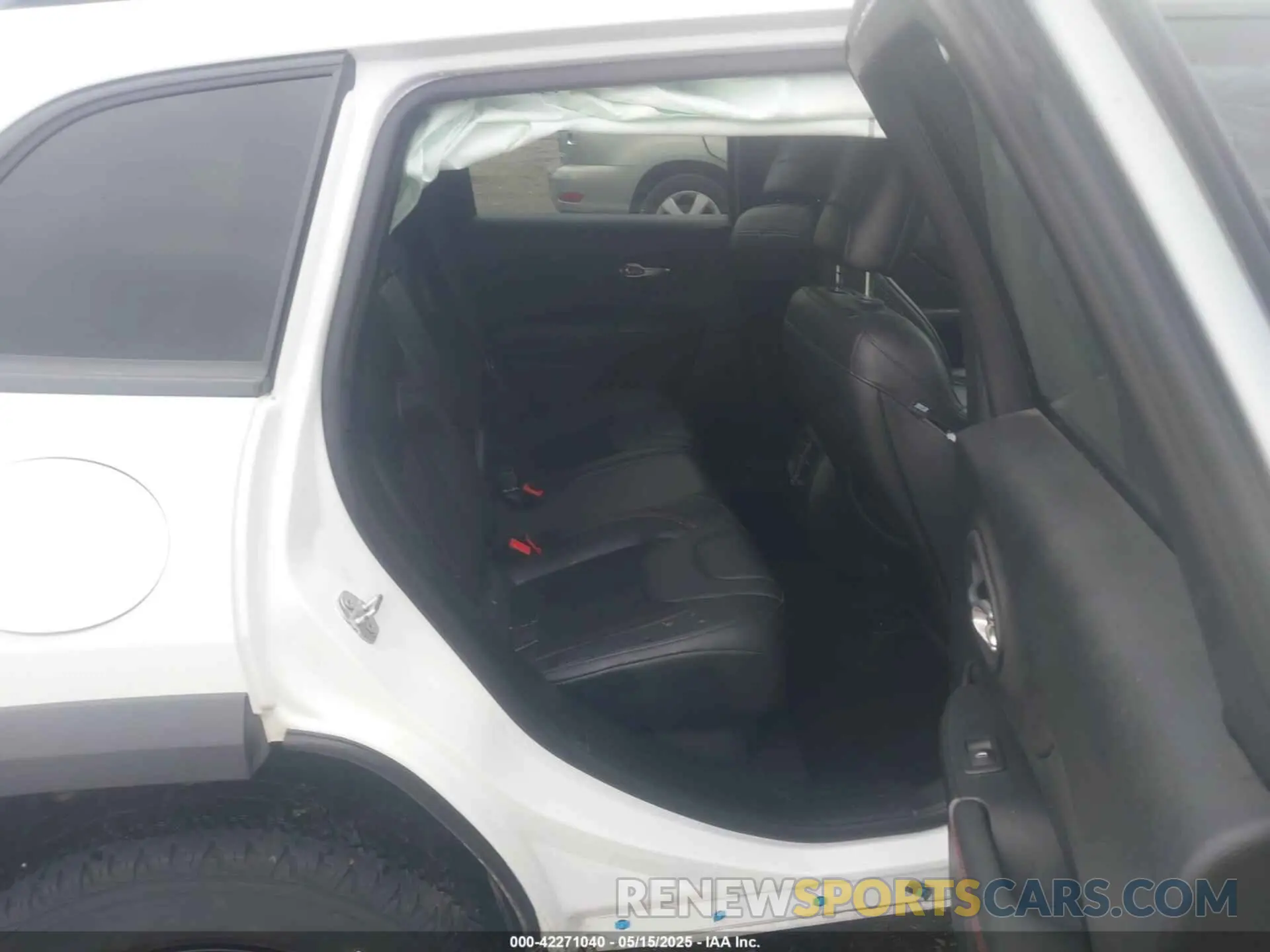 8 Фотография поврежденного автомобиля 1C4PJMBX4MD239112 JEEP CHEROKEE 2021