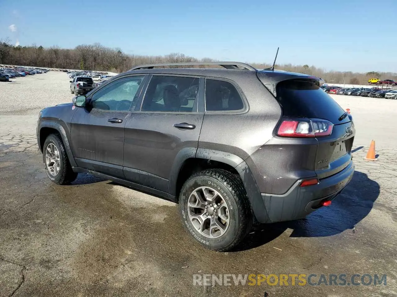 2 Photograph of a damaged car 1C4PJMBX7MD109017 JEEP CHEROKEE 2021