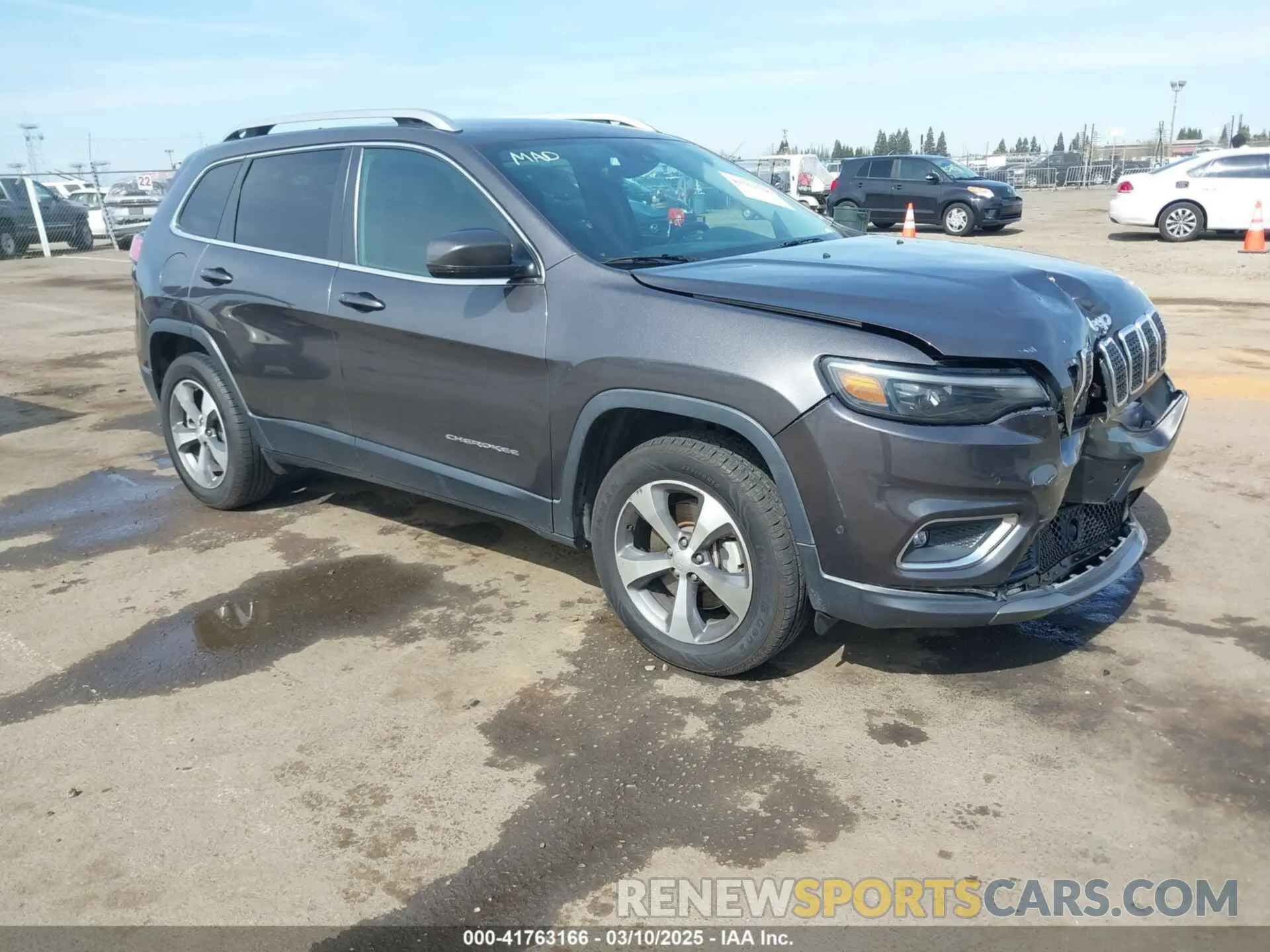 1 Photograph of a damaged car 1C4PJMDX0MD181058 JEEP CHEROKEE 2021