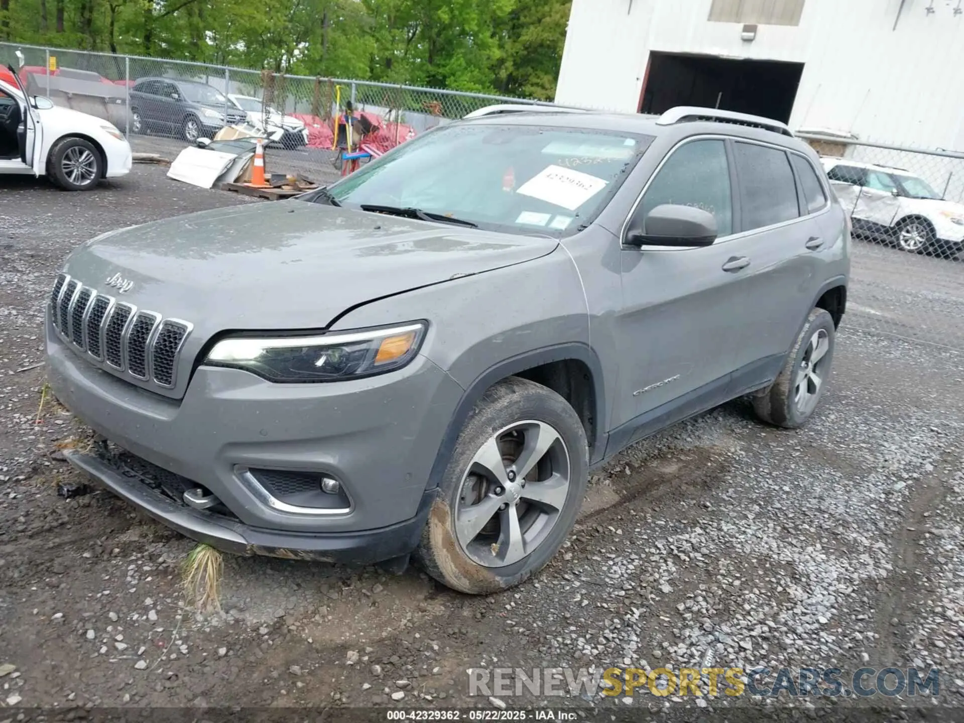 2 Фотография поврежденного автомобиля 1C4PJMDXXMD183304 JEEP CHEROKEE 2021