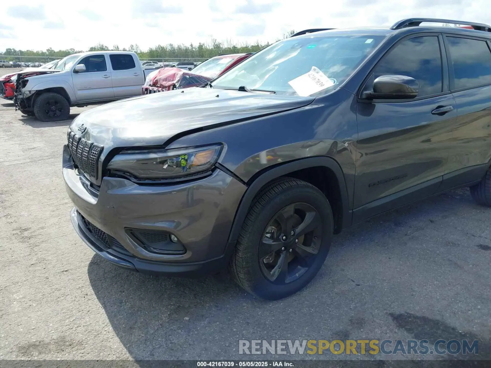 6 Photograph of a damaged car 1C4PJMLB6MD117029 JEEP CHEROKEE 2021