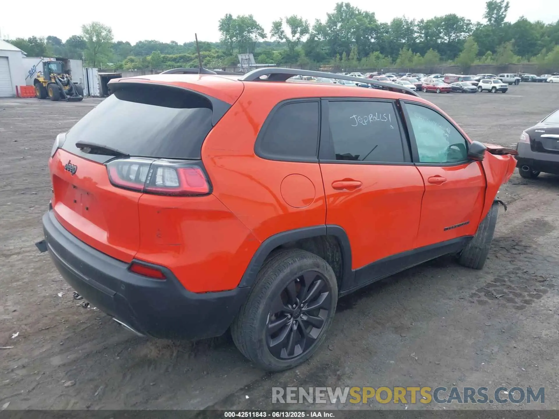 4 Фотография поврежденного автомобиля 1C4PJMMX0MD156726 JEEP CHEROKEE 2021