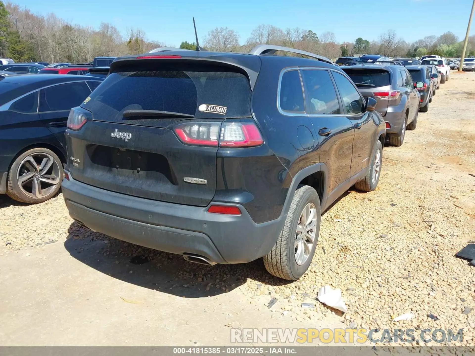 4 Photograph of a damaged car 1C4PJMMX1MD109611 JEEP CHEROKEE 2021