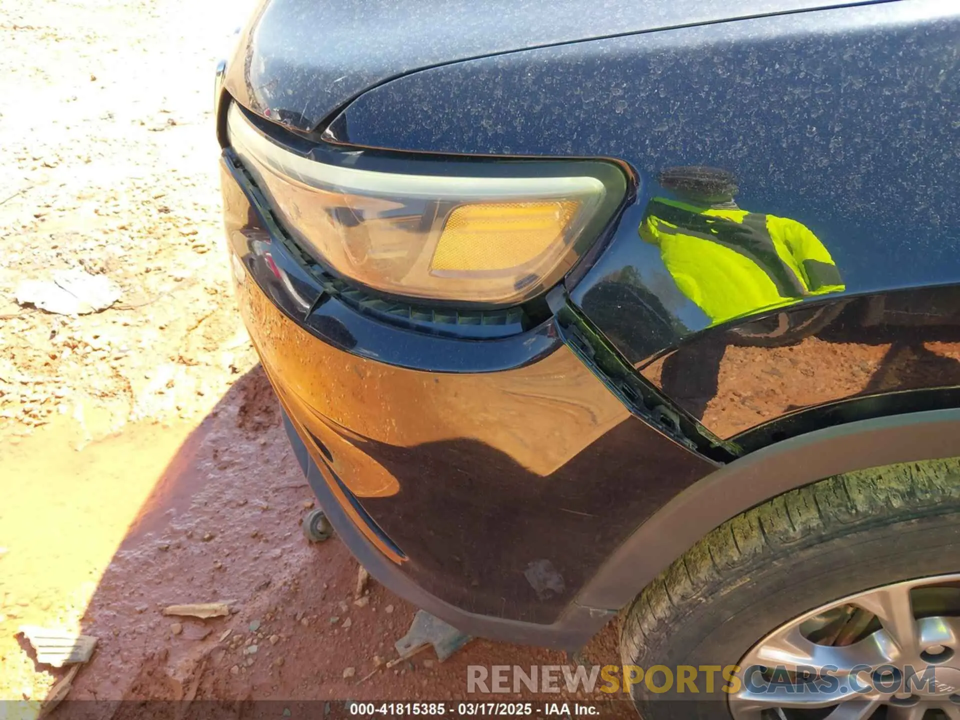 6 Photograph of a damaged car 1C4PJMMX1MD109611 JEEP CHEROKEE 2021