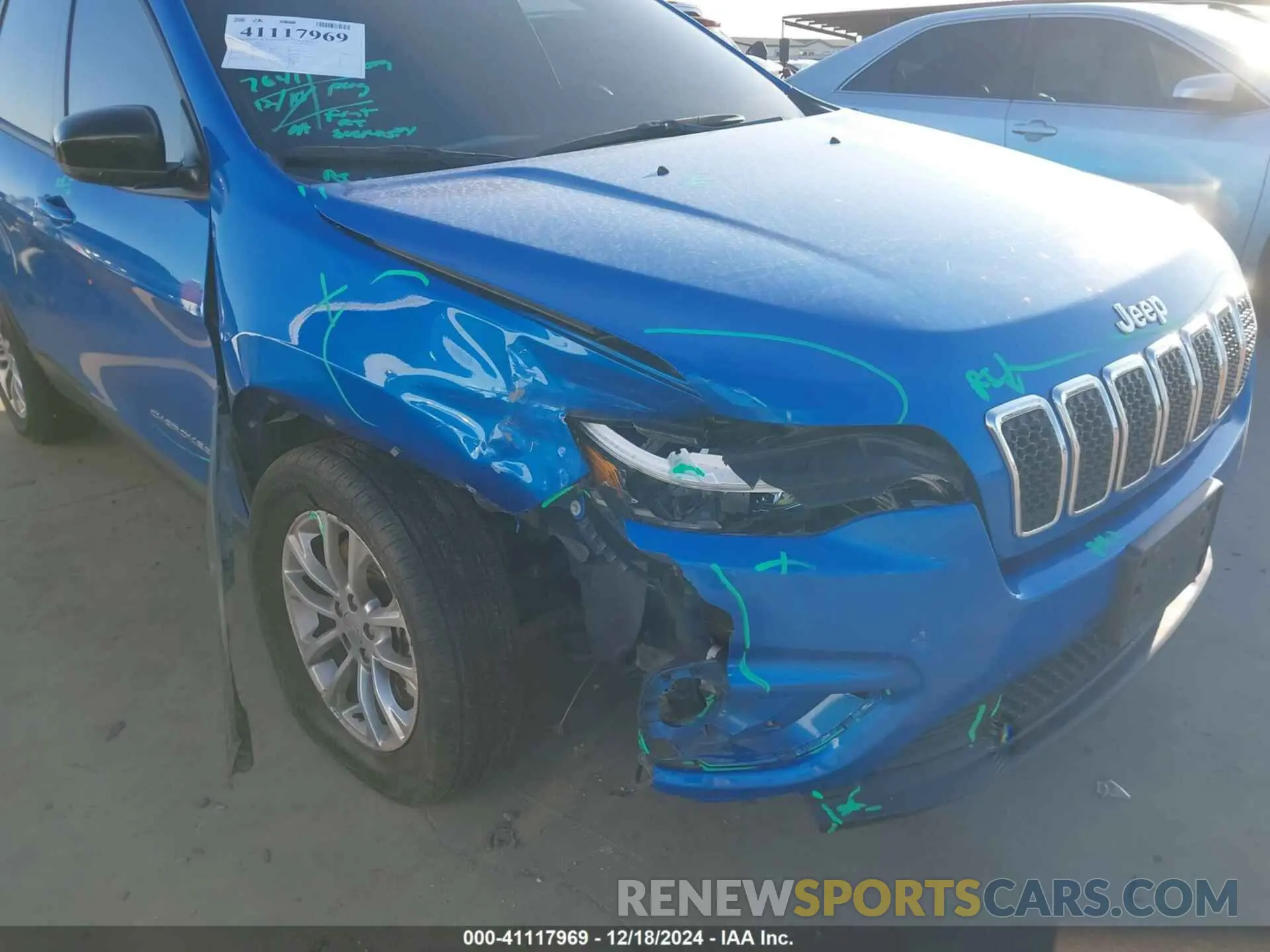 6 Photograph of a damaged car 1C4PJLMX2ND524156 JEEP CHEROKEE 2022