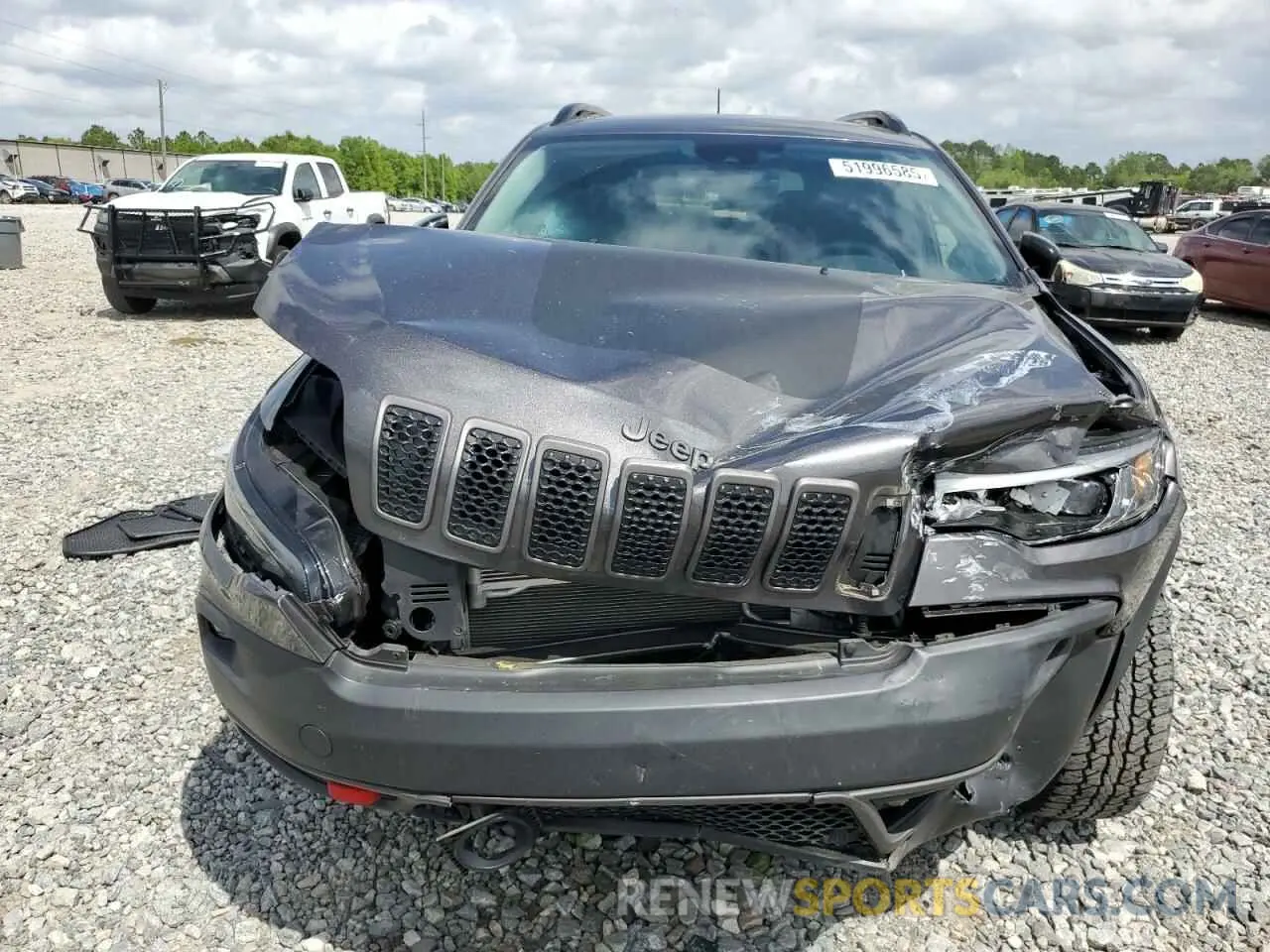 12 Photograph of a damaged car 1C4PJMBX1ND510760 JEEP CHEROKEE 2022
