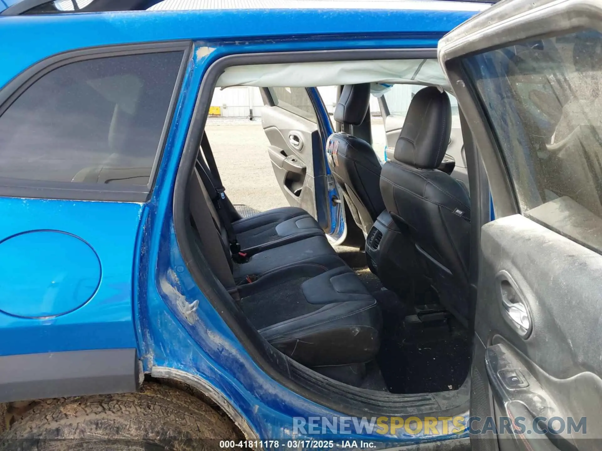 8 Фотография поврежденного автомобиля 1C4PJMBX1ND539319 JEEP CHEROKEE 2022