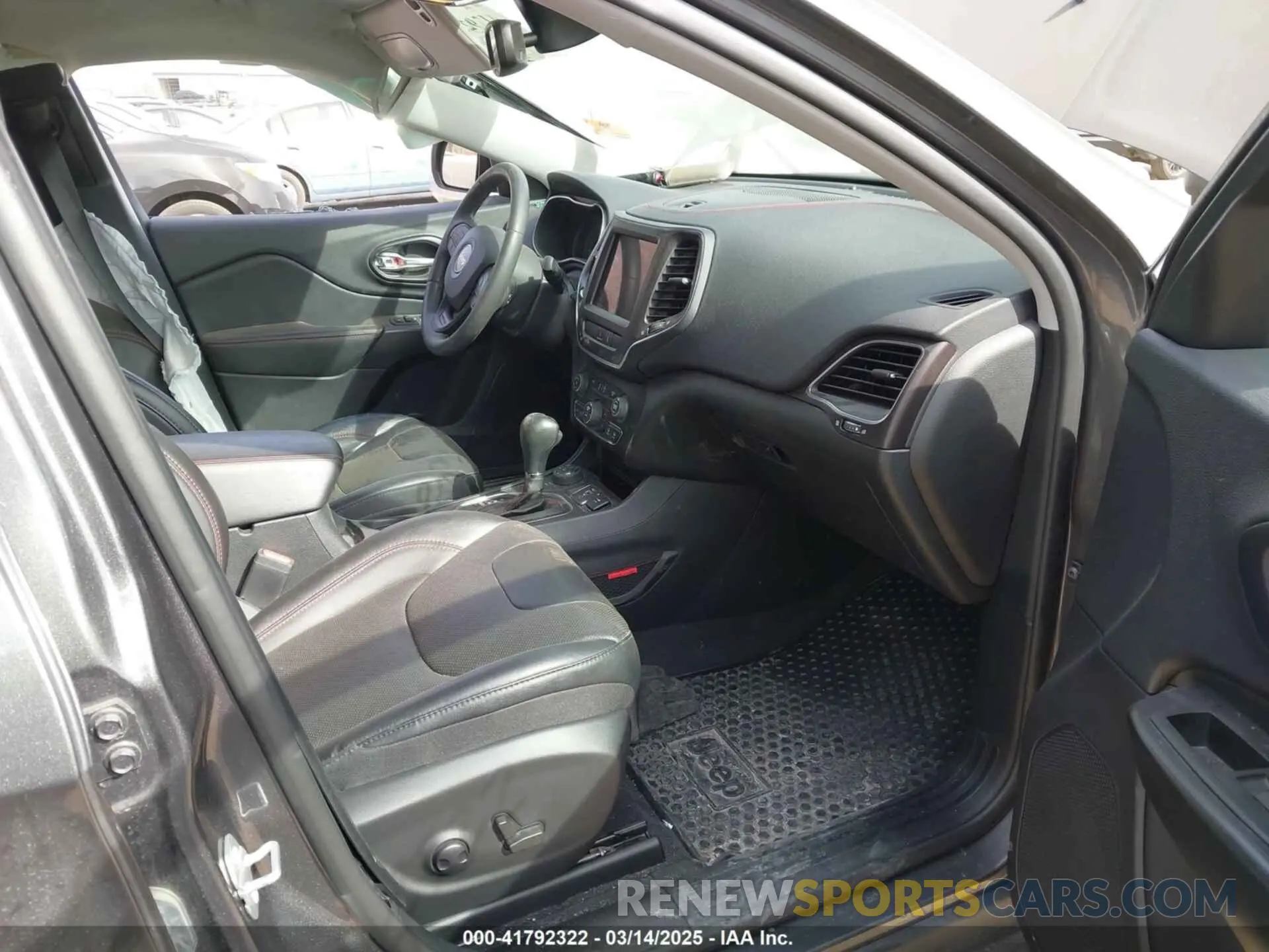 5 Фотография поврежденного автомобиля 1C4PJMBX4ND536592 JEEP CHEROKEE 2022