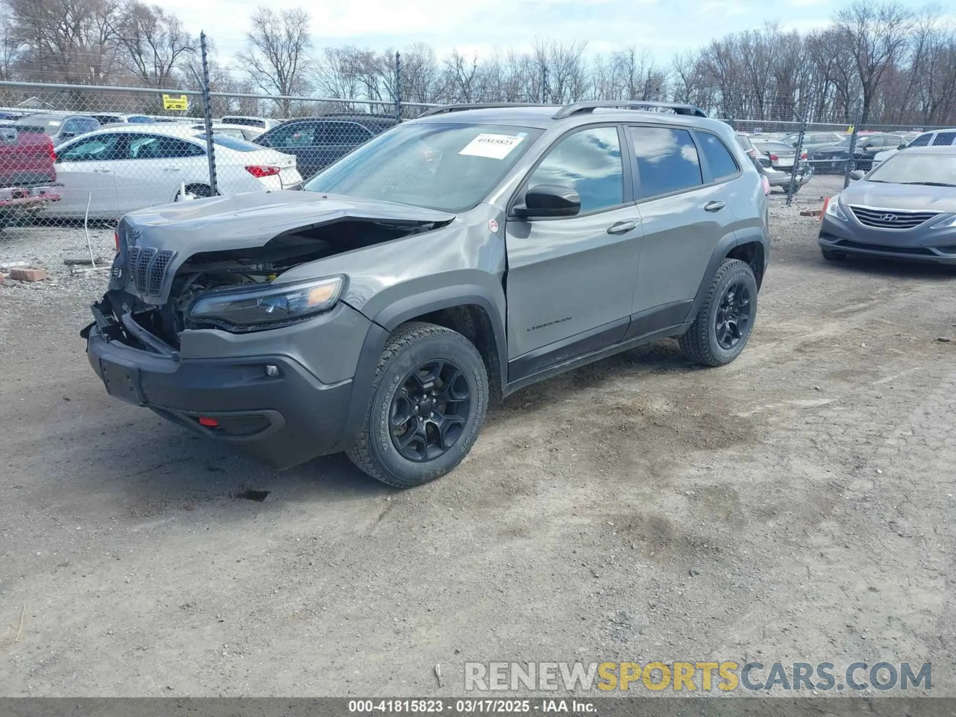 2 Photograph of a damaged car 1C4PJMBX5ND541929 JEEP CHEROKEE 2022