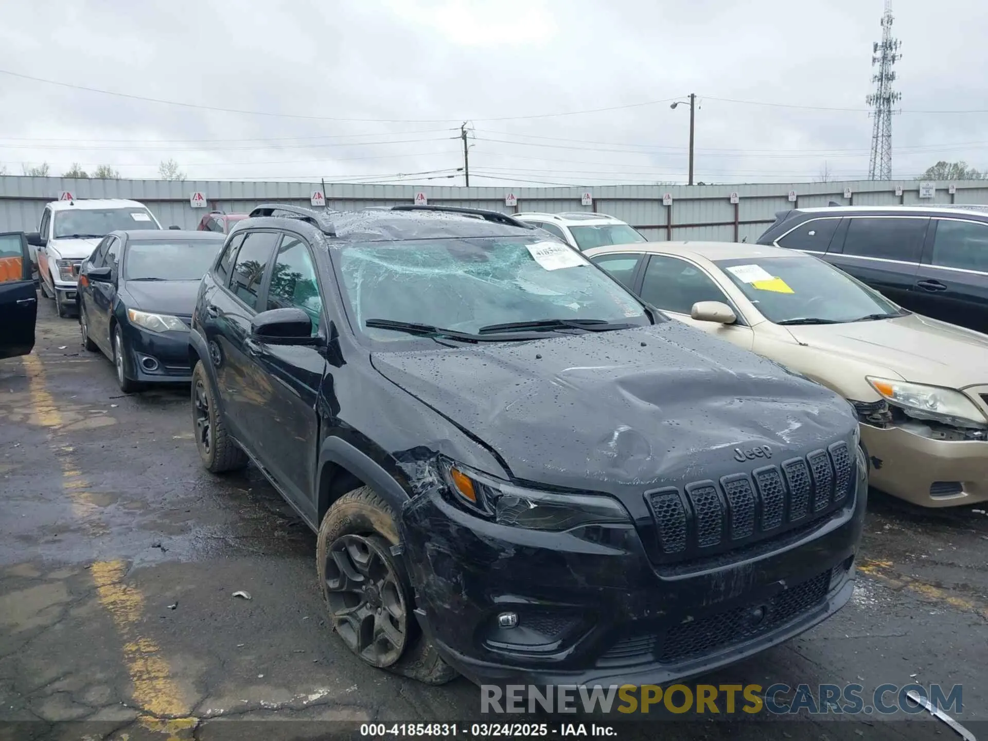1 Photograph of a damaged car 1C4PJMCXXND537681 JEEP CHEROKEE 2022