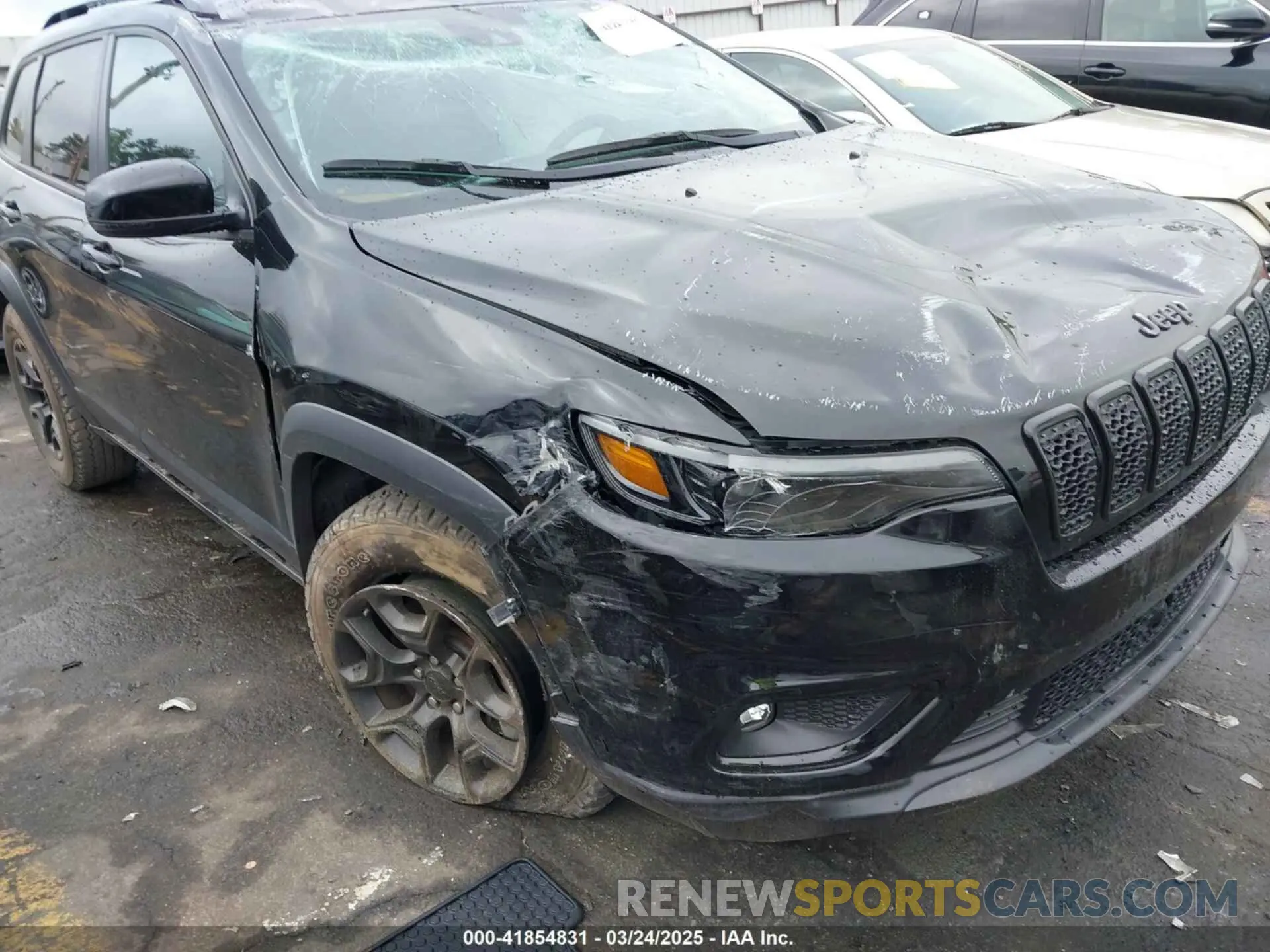 6 Photograph of a damaged car 1C4PJMCXXND537681 JEEP CHEROKEE 2022