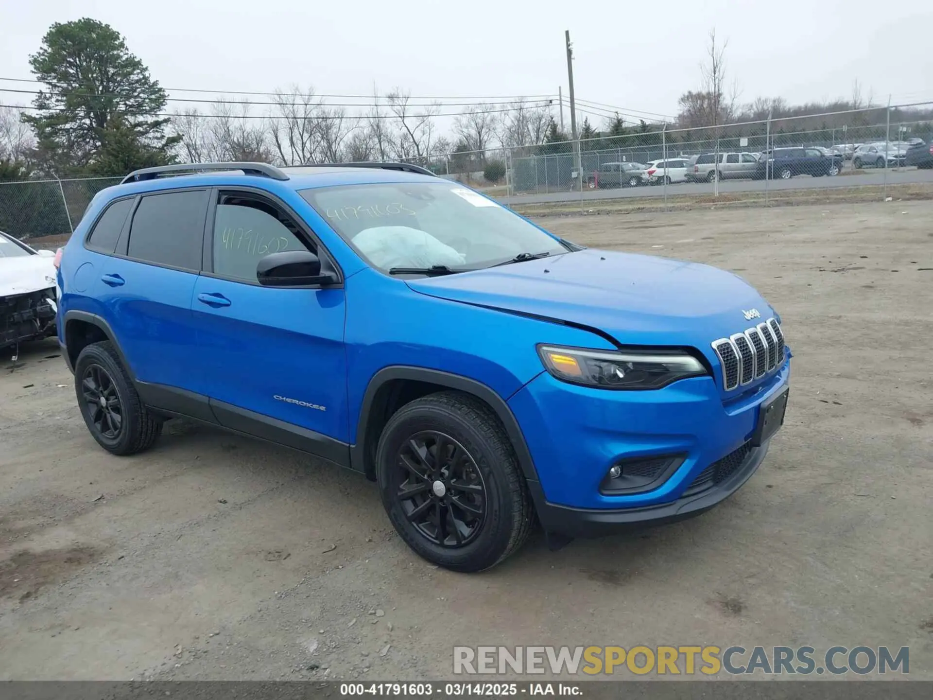 1 Фотография поврежденного автомобиля 1C4PJMMX3ND536435 JEEP CHEROKEE 2022