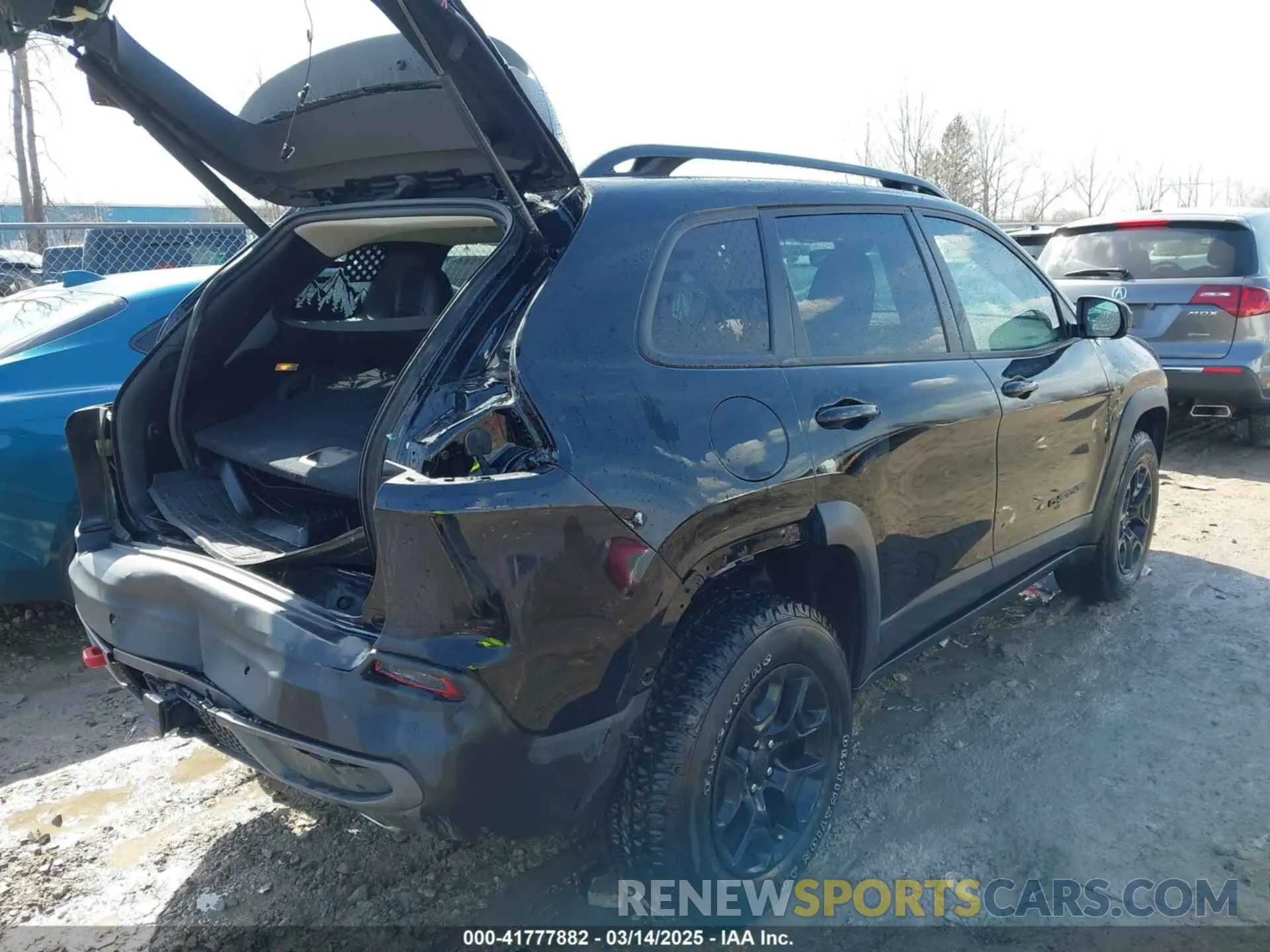 4 Фотография поврежденного автомобиля 1C4PJMBN3PD104741 JEEP CHEROKEE 2023