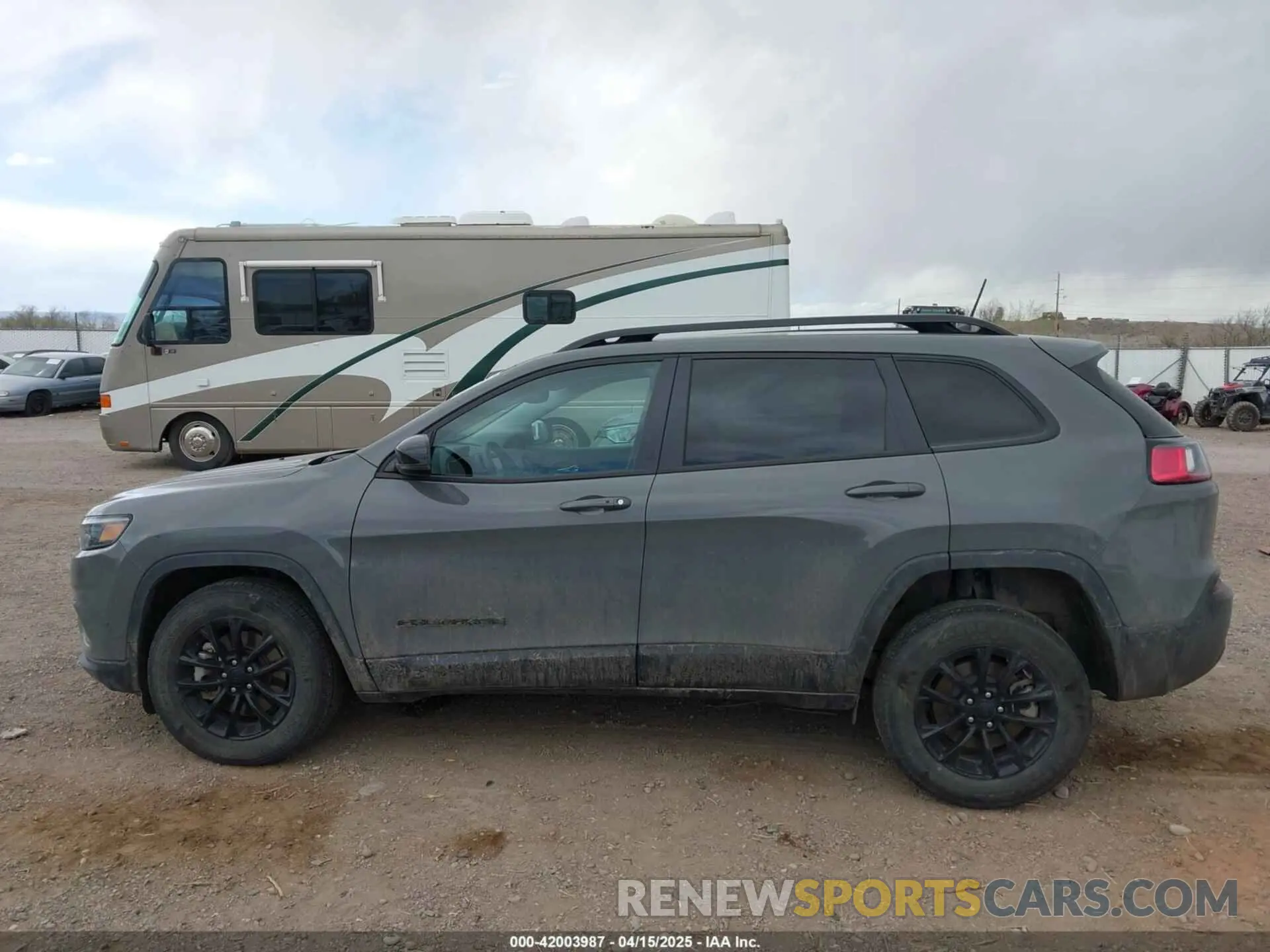 14 Photograph of a damaged car 1C4PJMMB3PD110901 JEEP CHEROKEE 2023