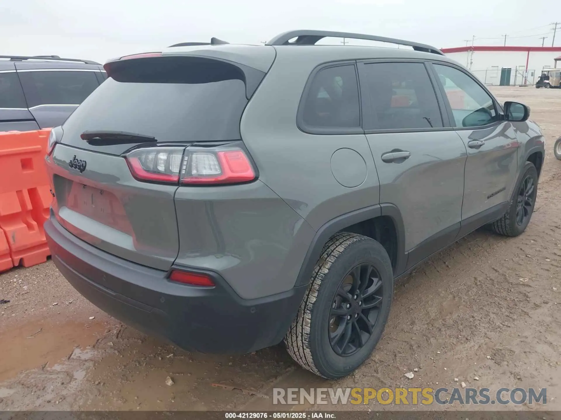 4 Фотография поврежденного автомобиля 1C4PJMMB5PD114674 JEEP CHEROKEE 2023