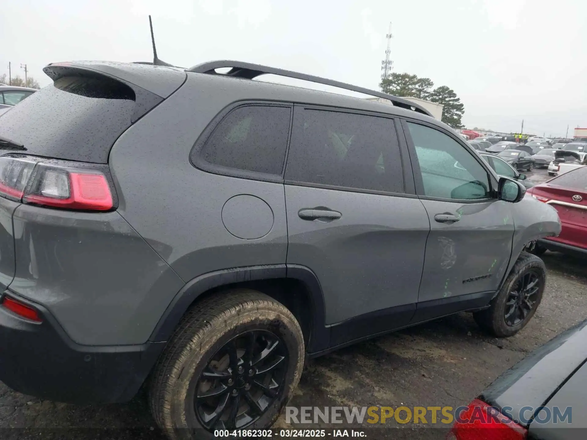13 Фотография поврежденного автомобиля 1C4PJMMB8PD114958 JEEP CHEROKEE 2023