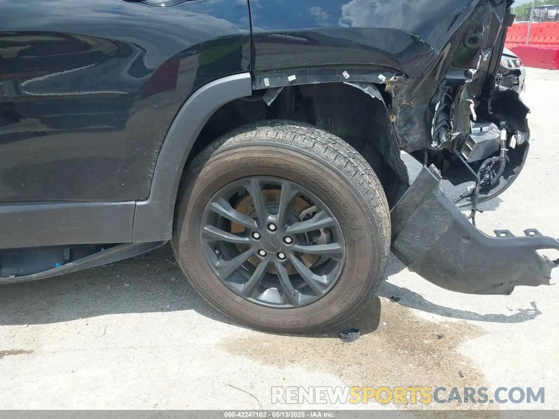 6 Фотография поврежденного автомобиля 1C4PJMMB9PD105976 JEEP CHEROKEE 2023