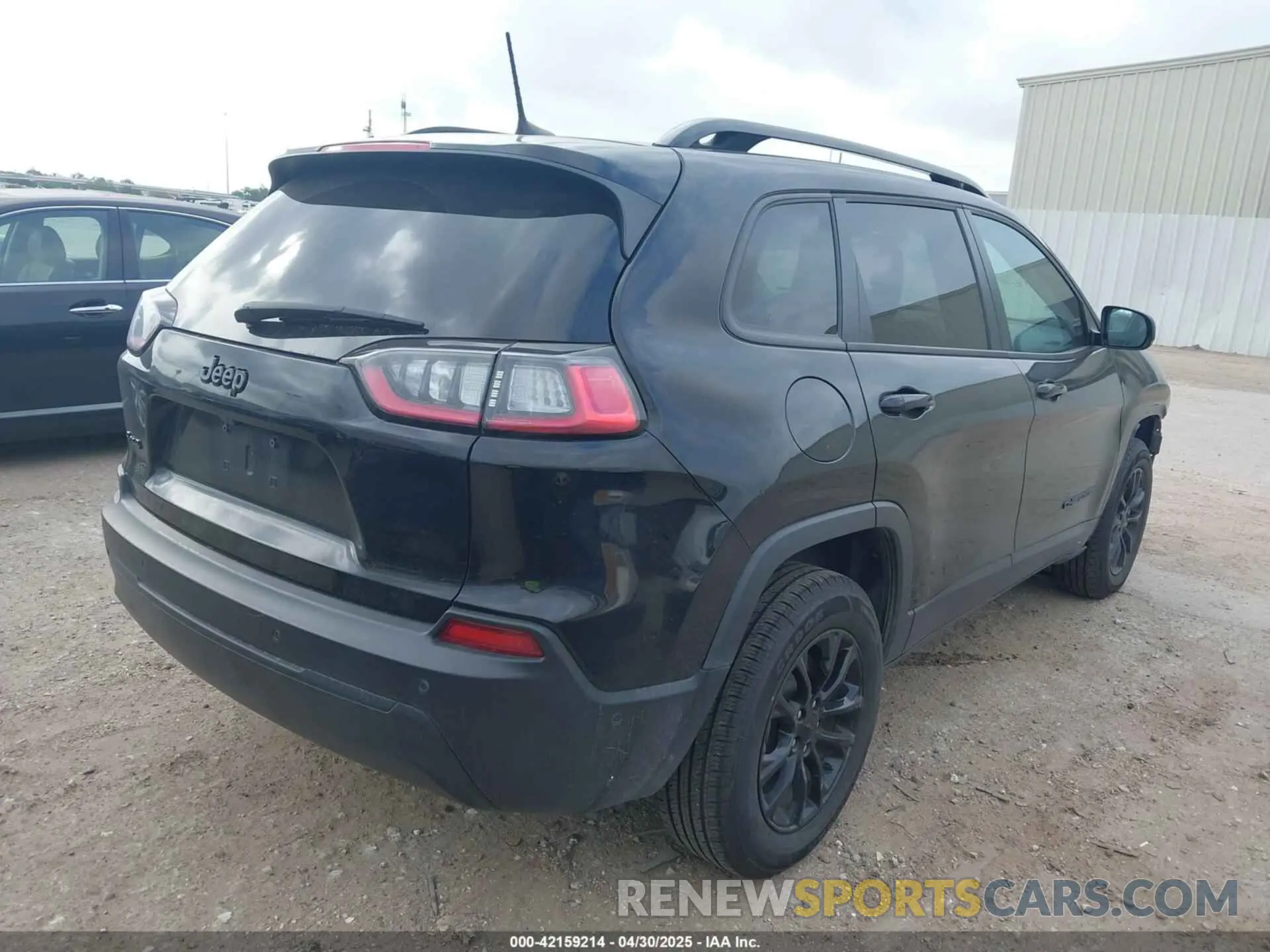 4 Фотография поврежденного автомобиля 1C4PJMMB9PD114936 JEEP CHEROKEE 2023