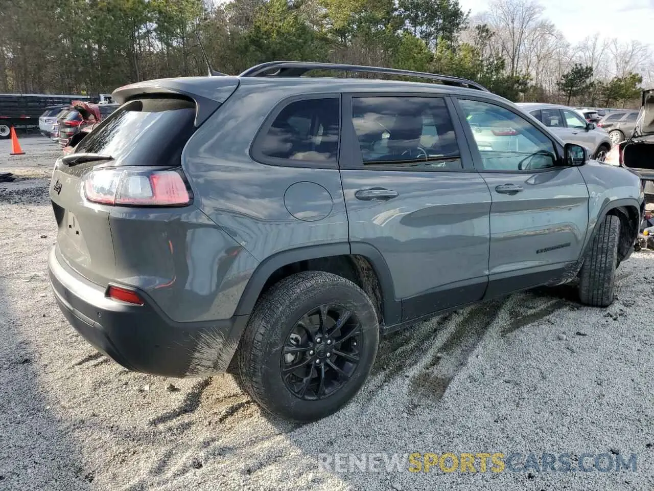 3 Фотография поврежденного автомобиля 1C4PJMMB3PD115435 JEEP CHEROKEE A 2023