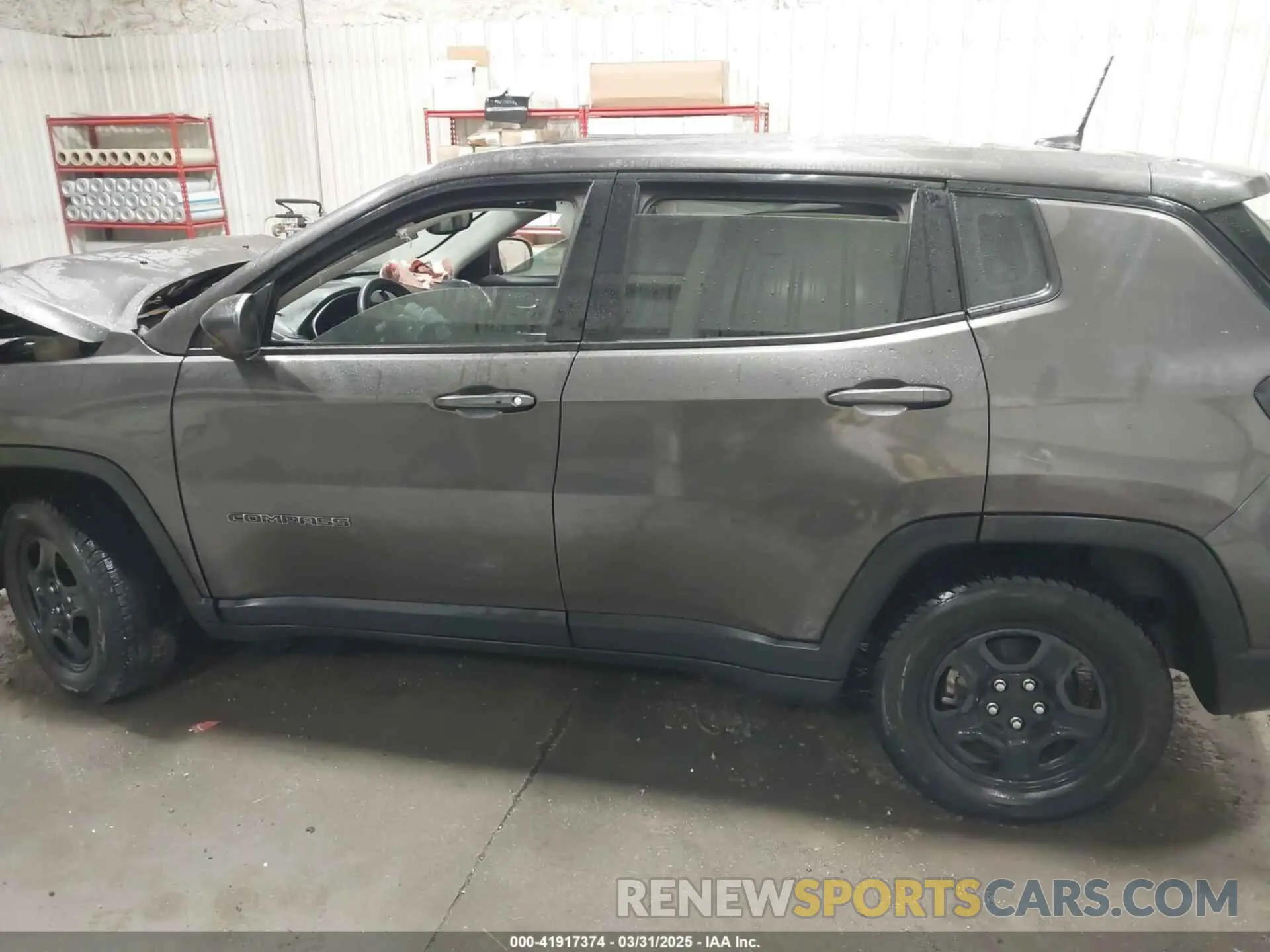 14 Фотография поврежденного автомобиля 3C4NJCAB1KT762800 JEEP COMPASS 2019