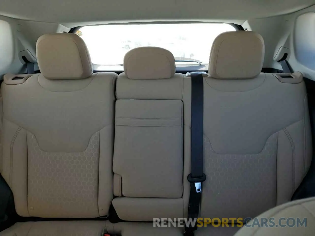 10 Photograph of a damaged car 3C4NJCAB5KT844352 JEEP COMPASS 2019