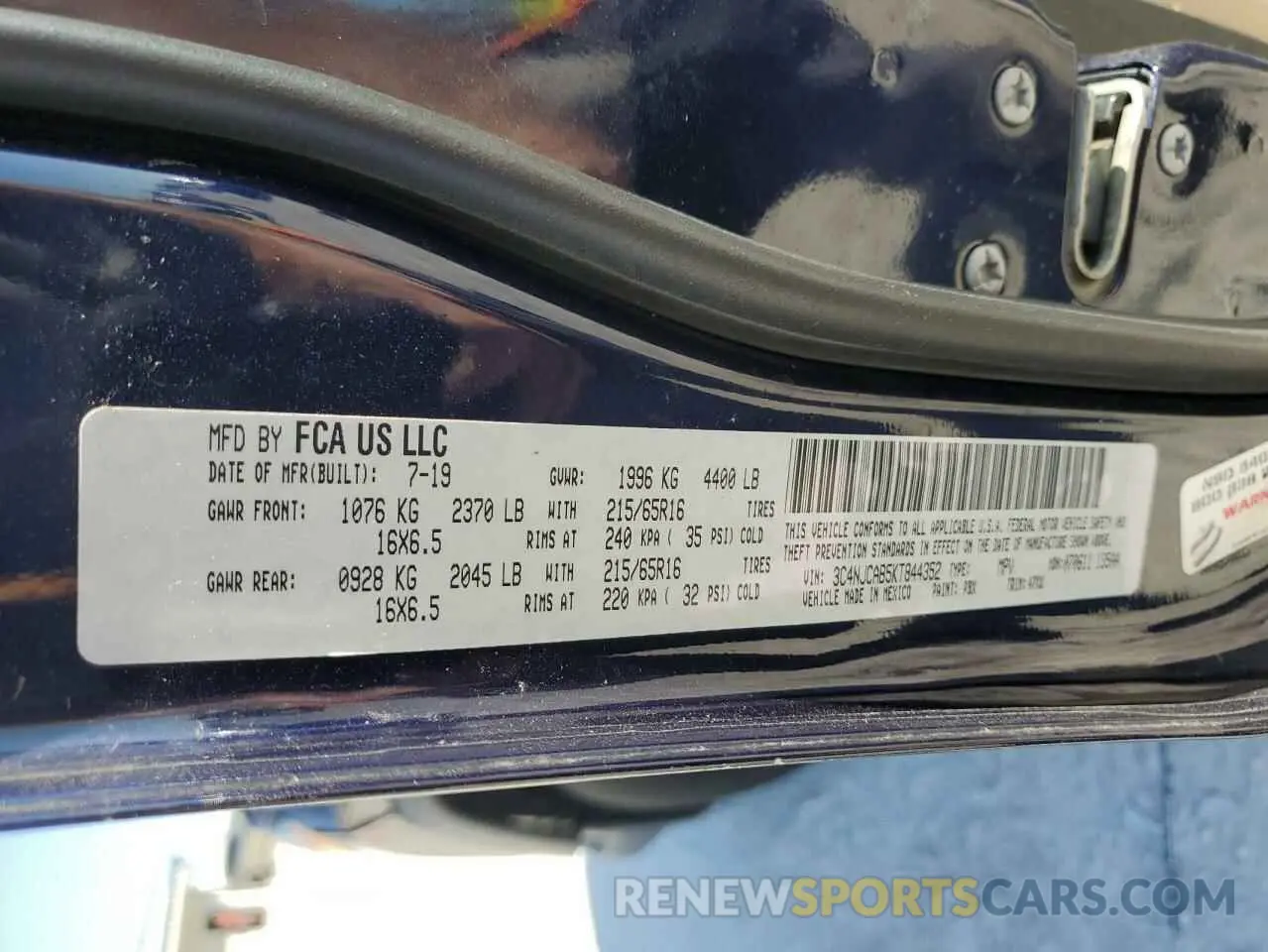 16 Photograph of a damaged car 3C4NJCAB5KT844352 JEEP COMPASS 2019