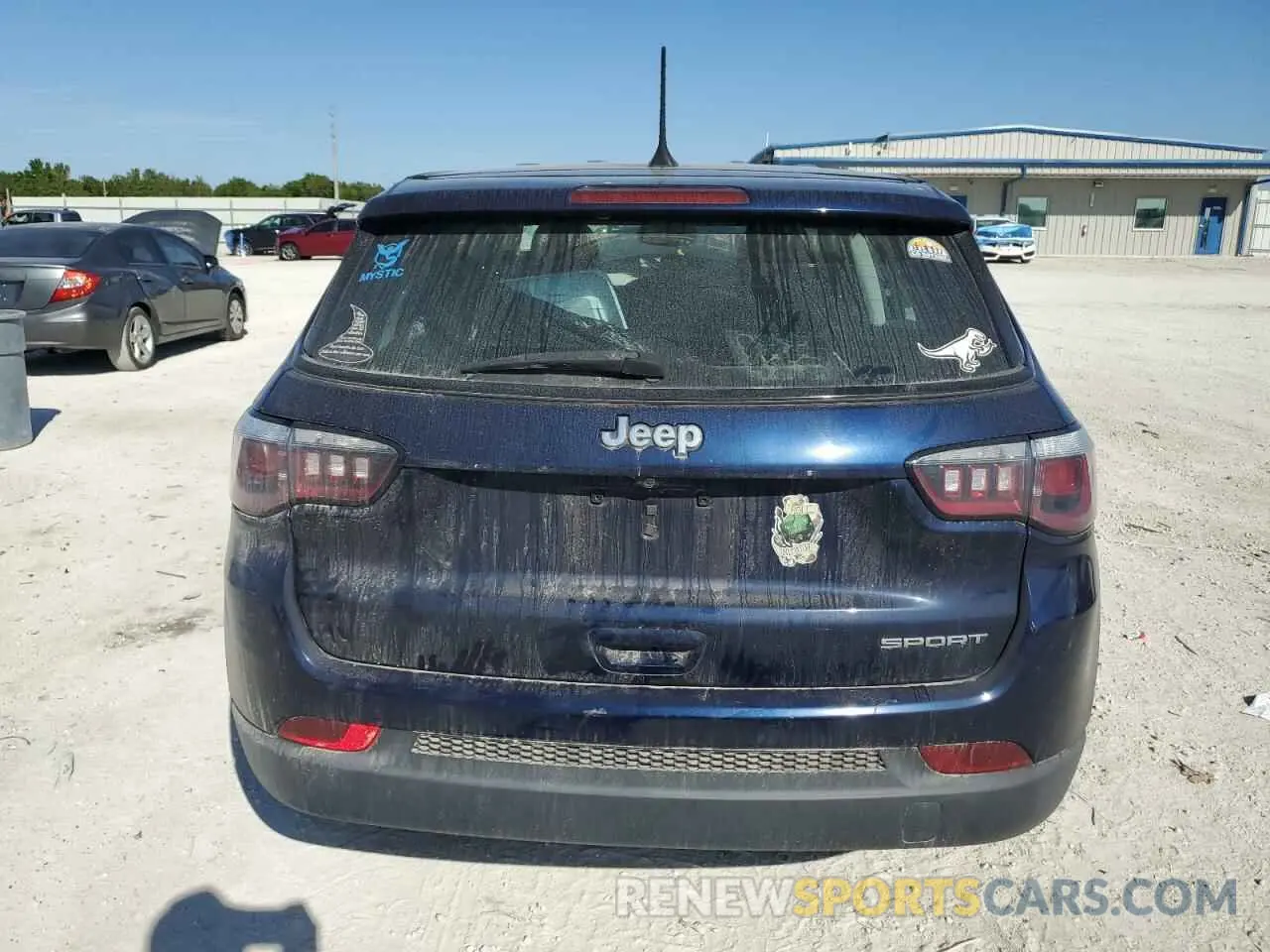 6 Photograph of a damaged car 3C4NJCAB5KT844352 JEEP COMPASS 2019