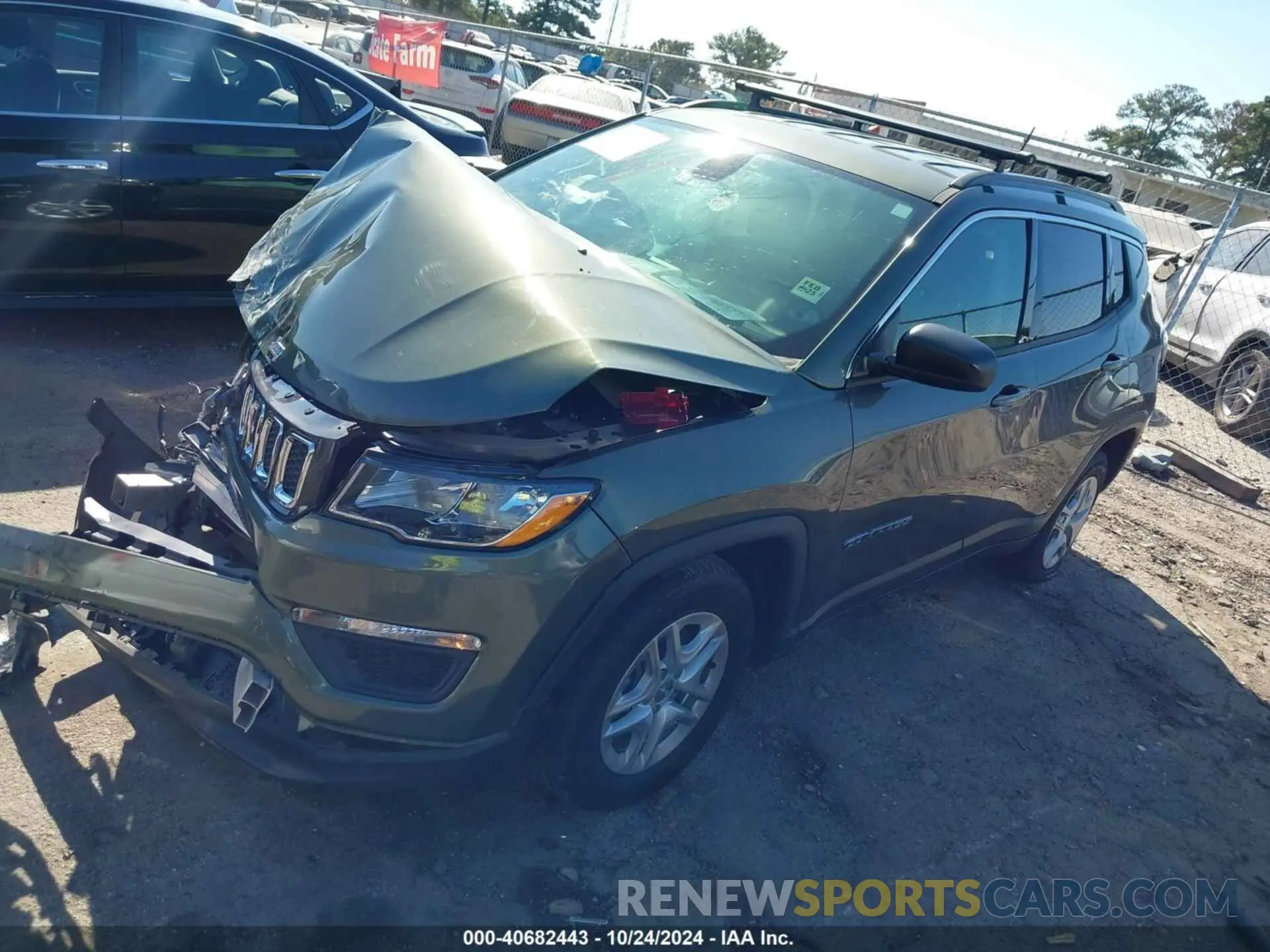 2 Фотография поврежденного автомобиля 3C4NJCAB8KT658515 JEEP COMPASS 2019