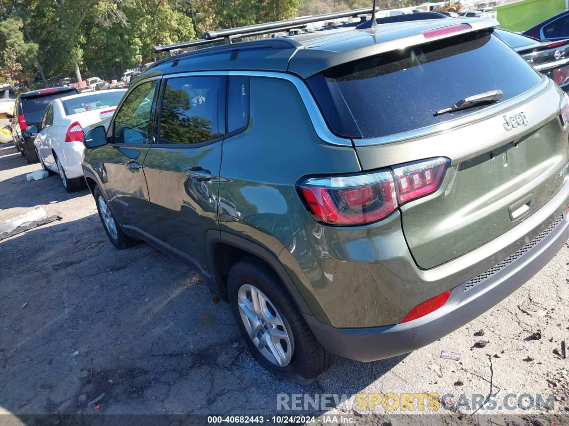 3 Фотография поврежденного автомобиля 3C4NJCAB8KT658515 JEEP COMPASS 2019