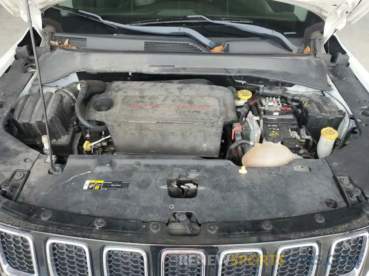 12 Photograph of a damaged car 3C4NJCBB0KT637477 JEEP COMPASS 2019