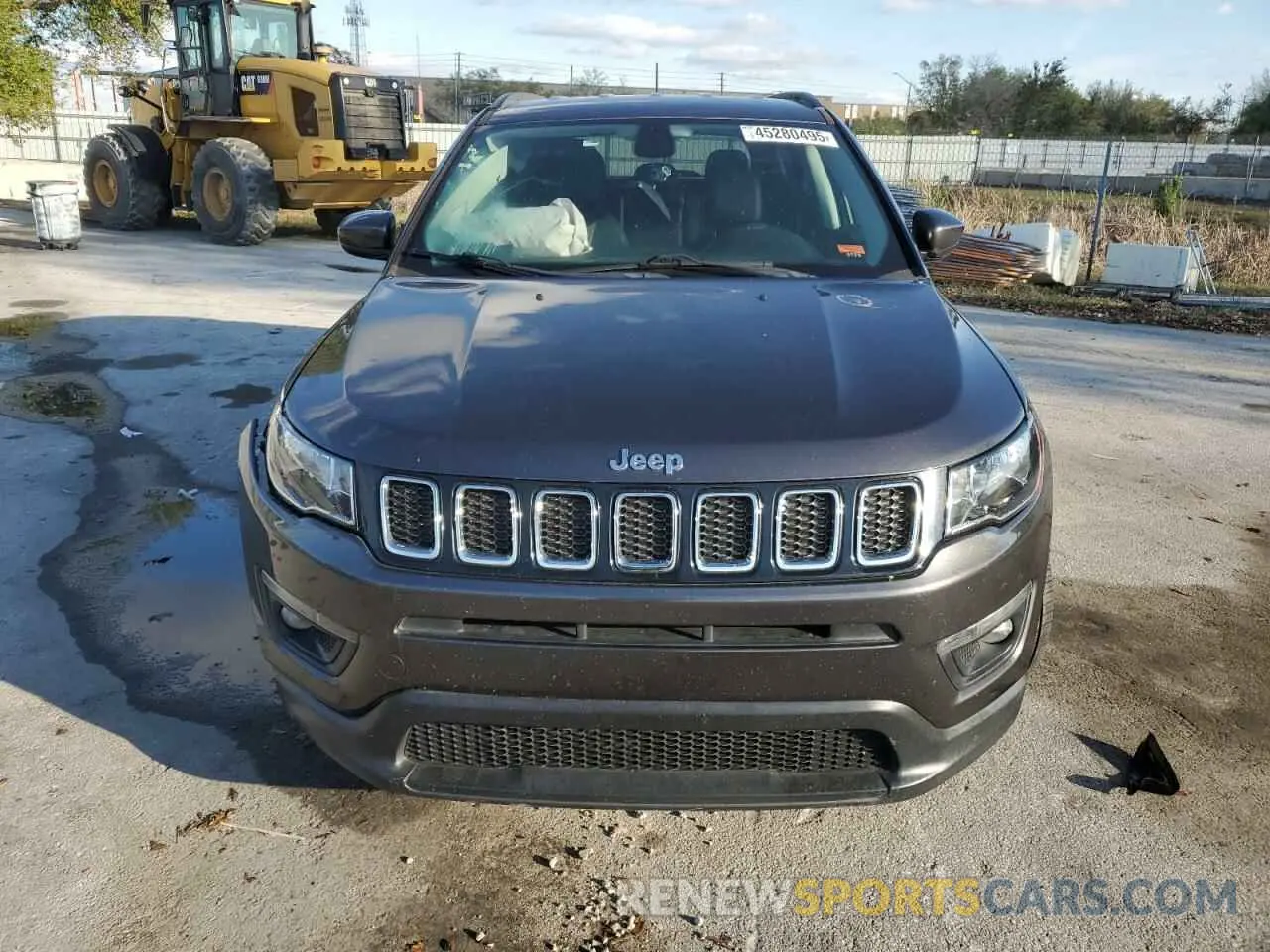 5 Photograph of a damaged car 3C4NJCBB0KT677414 JEEP COMPASS 2019
