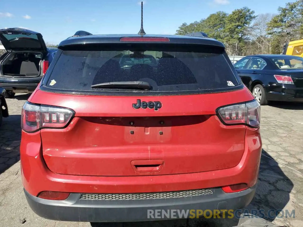 6 Photograph of a damaged car 3C4NJCBB0KT809166 JEEP COMPASS 2019