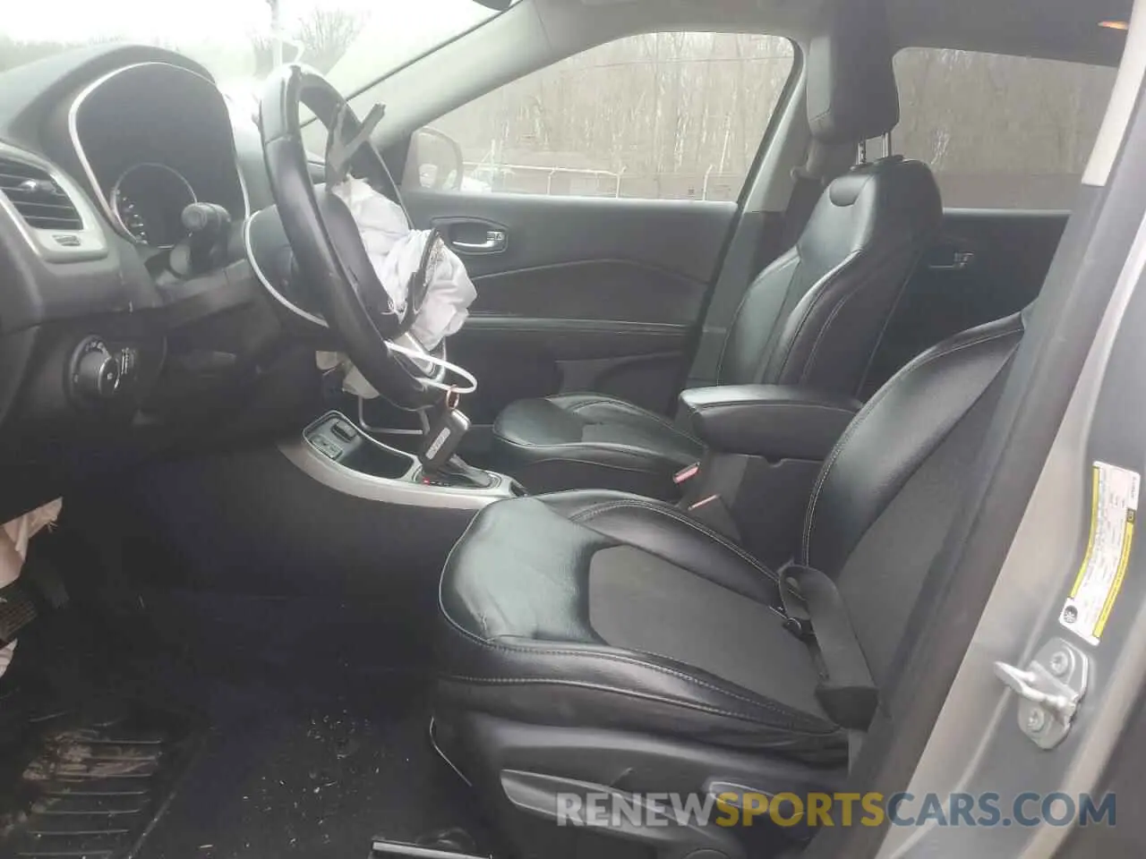 7 Фотография поврежденного автомобиля 3C4NJCBB0KT835170 JEEP COMPASS 2019