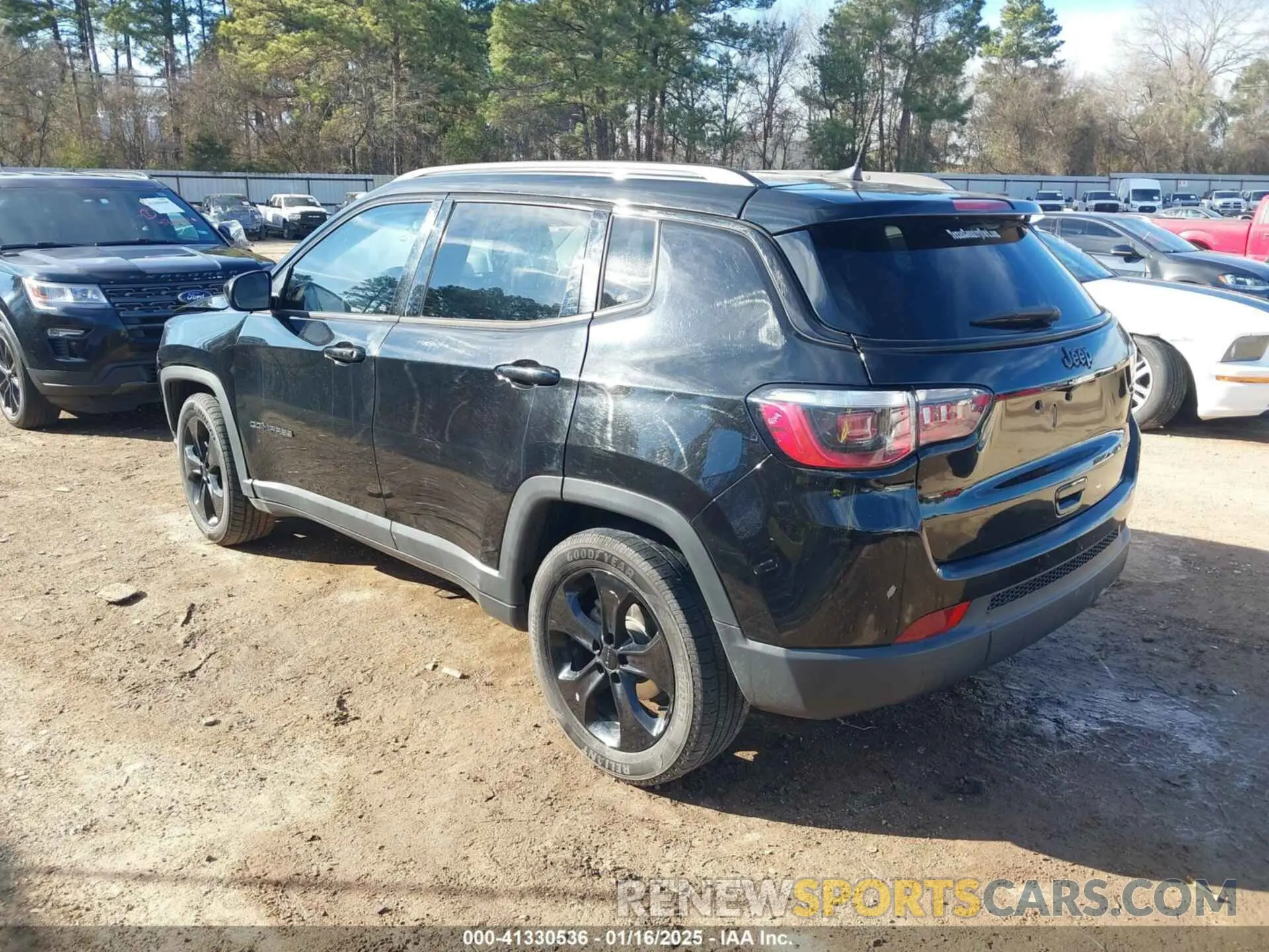 3 Photograph of a damaged car 3C4NJCBB1KT612989 JEEP COMPASS 2019
