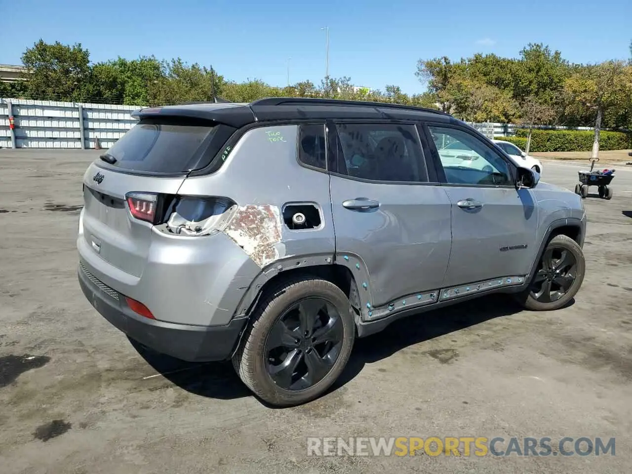 3 Фотография поврежденного автомобиля 3C4NJCBB1KT835159 JEEP COMPASS 2019