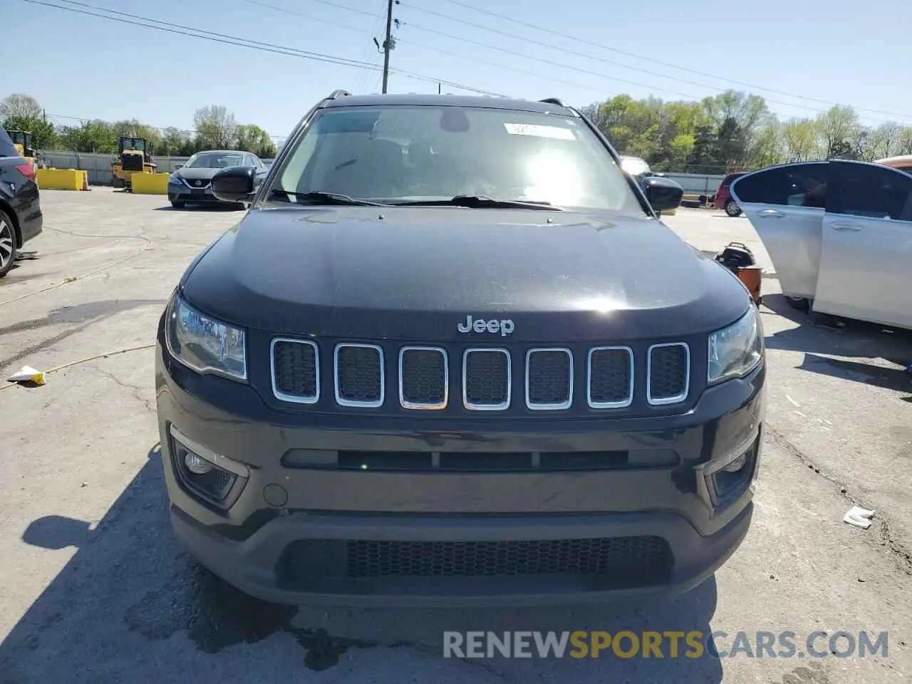 5 Фотография поврежденного автомобиля 3C4NJCBB2KT615352 JEEP COMPASS 2019