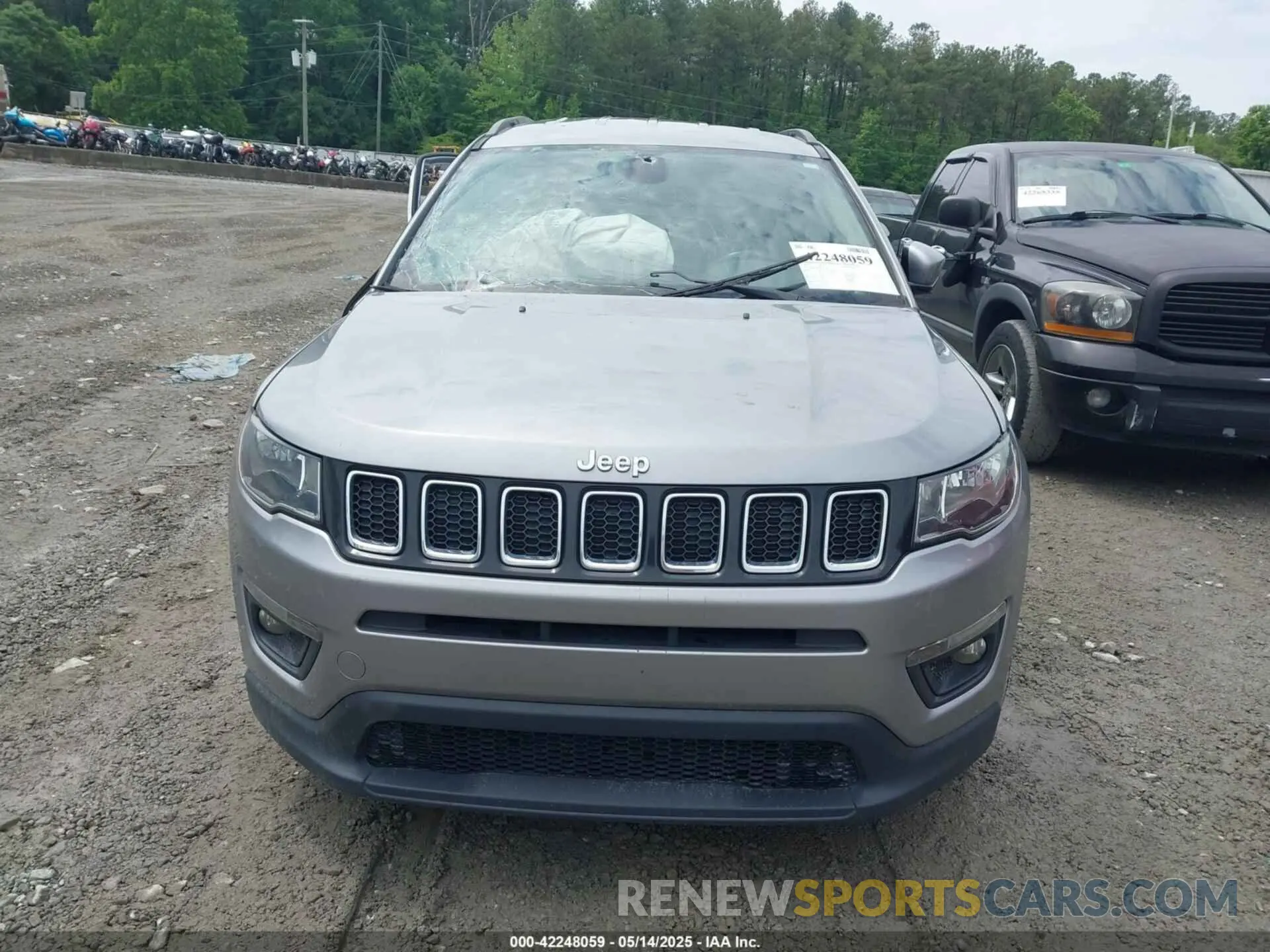 12 Фотография поврежденного автомобиля 3C4NJCBB3KT851086 JEEP COMPASS 2019