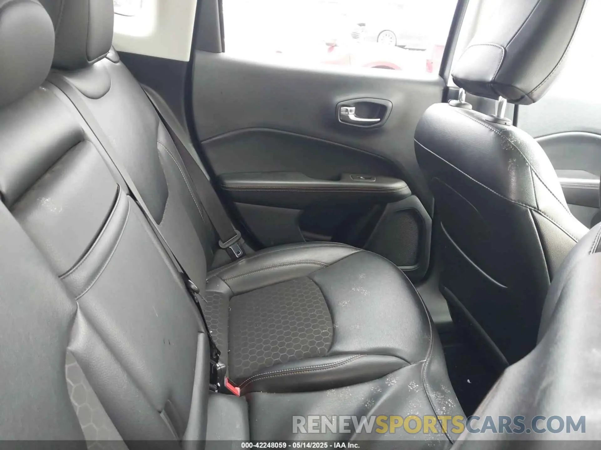 8 Фотография поврежденного автомобиля 3C4NJCBB3KT851086 JEEP COMPASS 2019