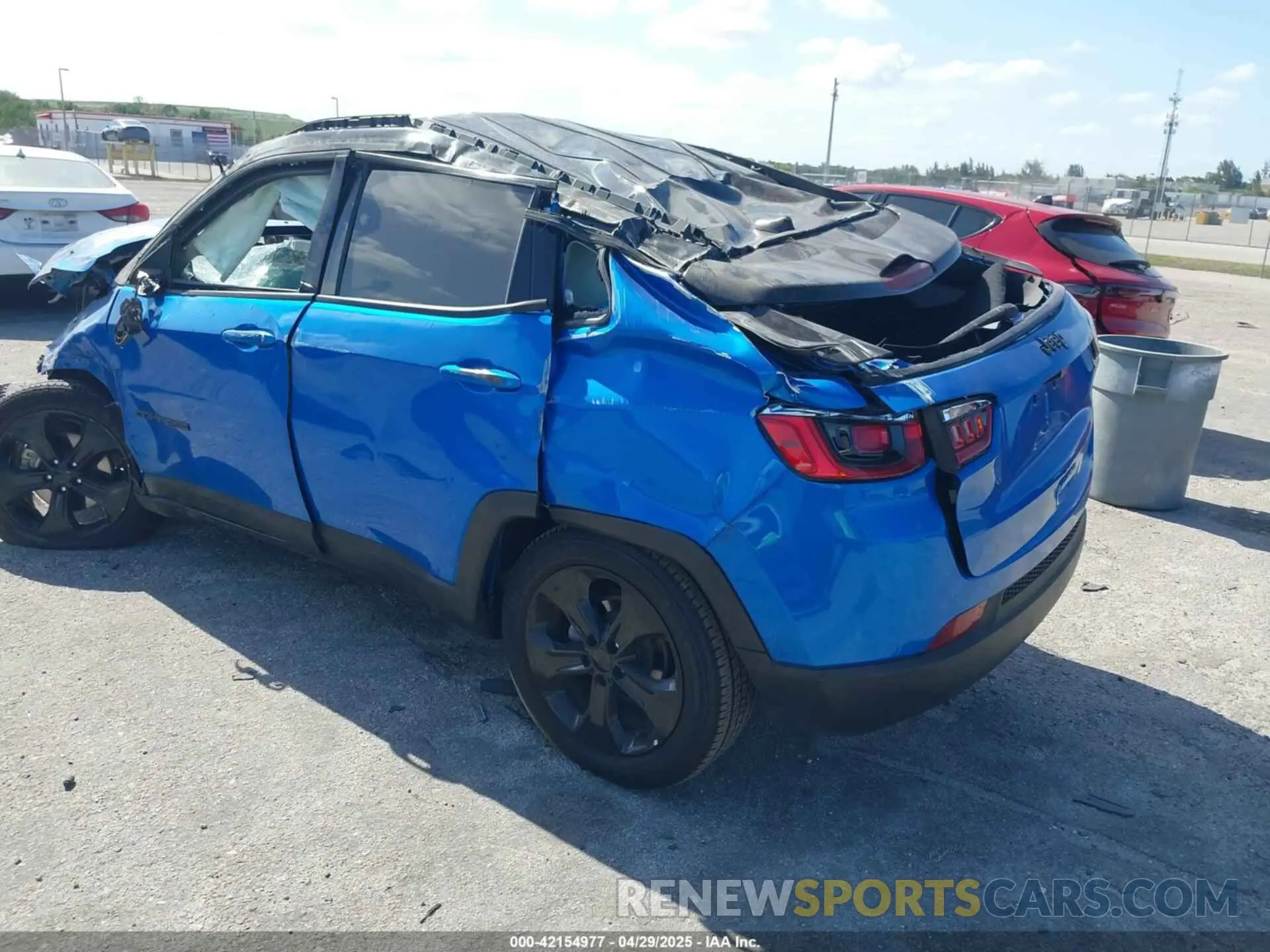 3 Фотография поврежденного автомобиля 3C4NJCBB4KT667615 JEEP COMPASS 2019