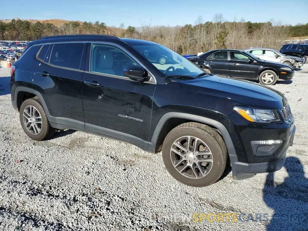 4 Фотография поврежденного автомобиля 3C4NJCBB4KT726100 JEEP COMPASS 2019