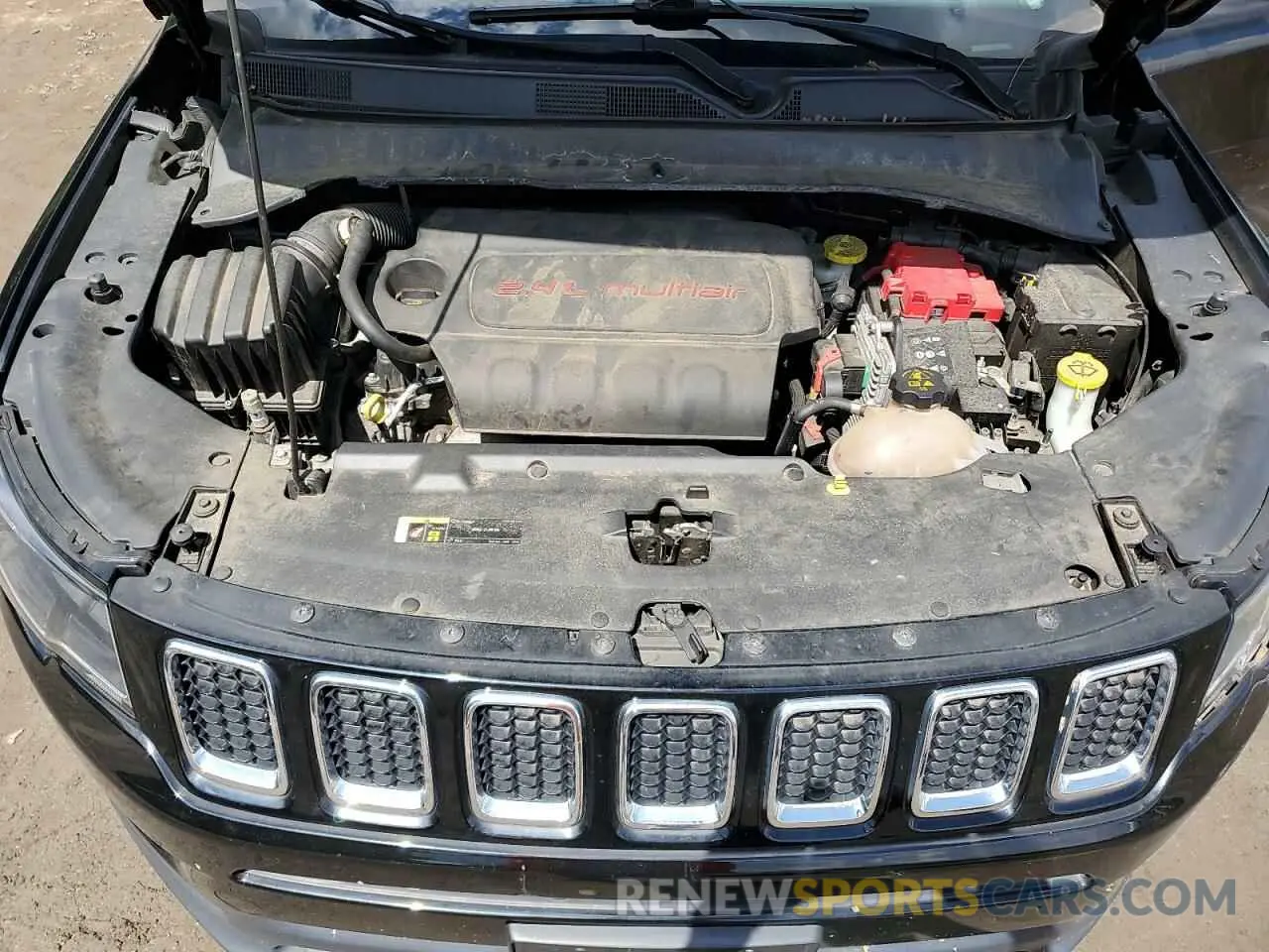 12 Photograph of a damaged car 3C4NJCBB4KT832286 JEEP COMPASS 2019