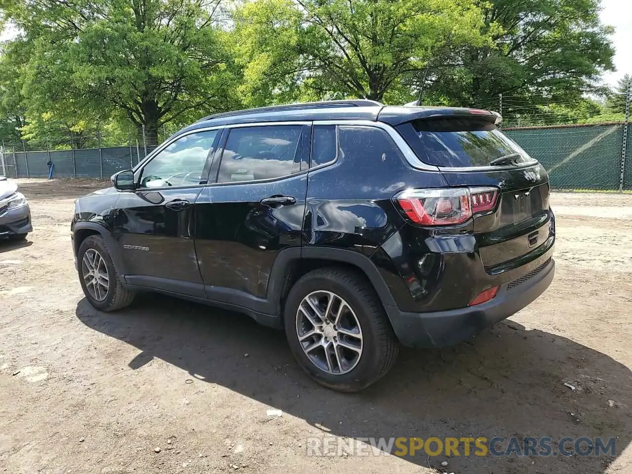 2 Photograph of a damaged car 3C4NJCBB4KT832286 JEEP COMPASS 2019
