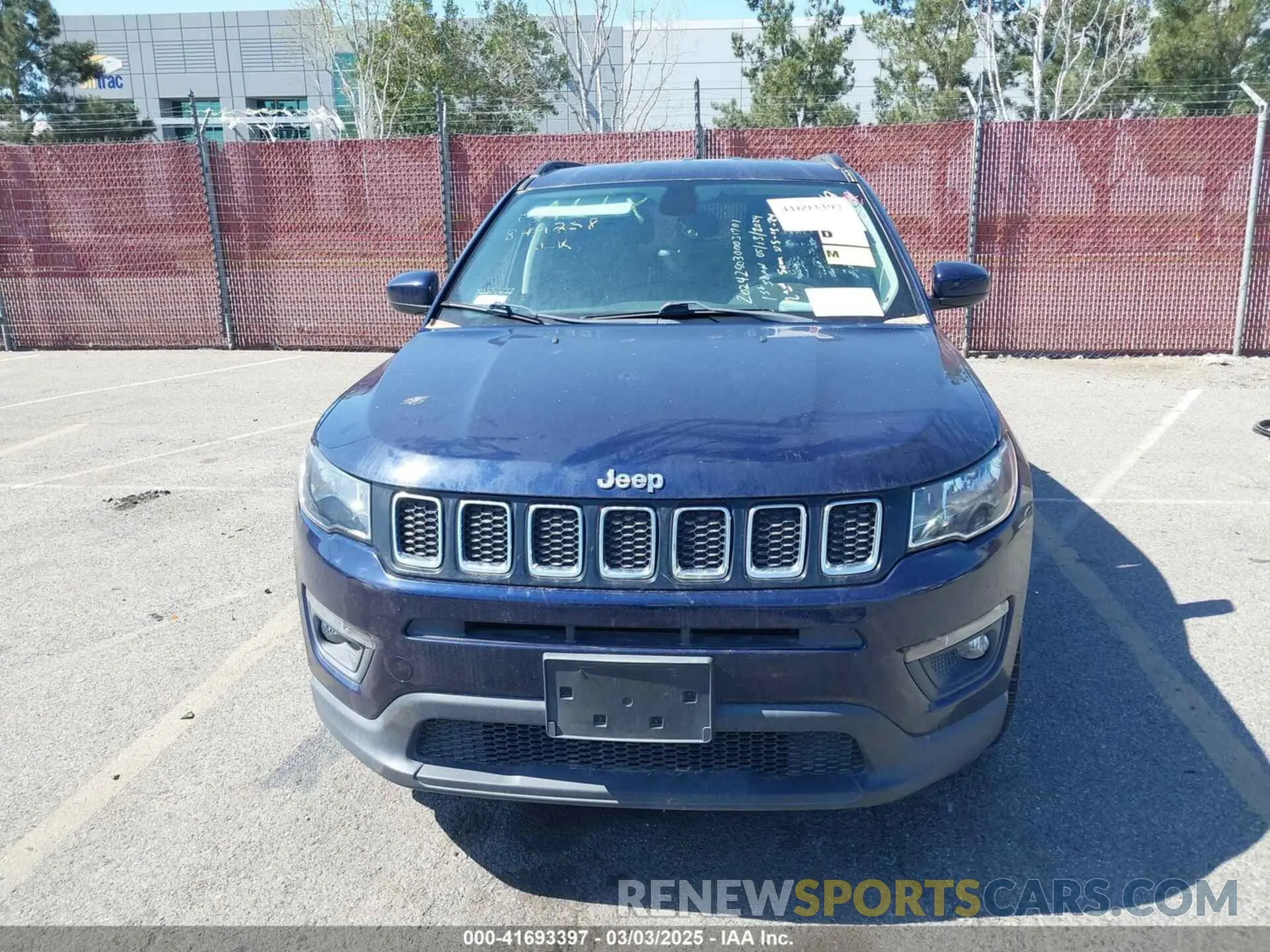 13 Photograph of a damaged car 3C4NJCBB4KT844258 JEEP COMPASS 2019